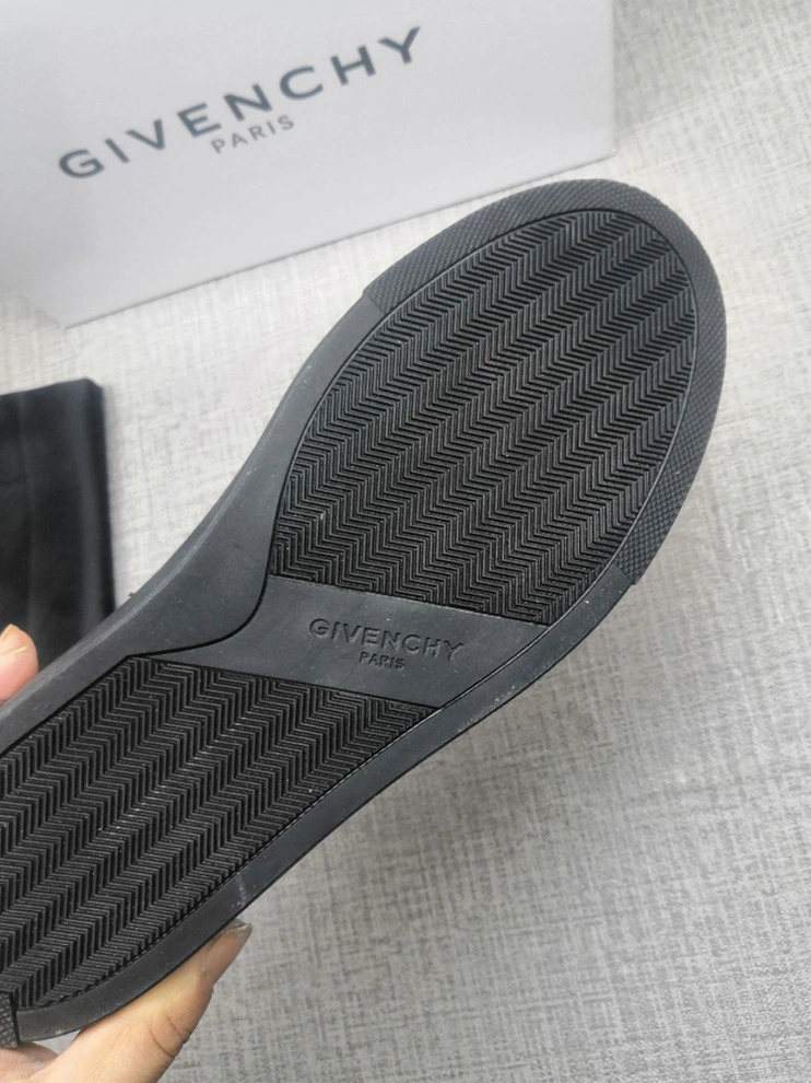 Givenchy Casual Shoes For Men Affordable 6431