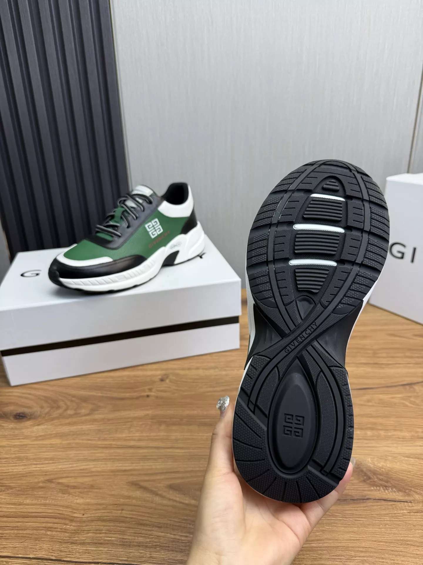 Givenchy Casual Shoes For Men Affordable 9413