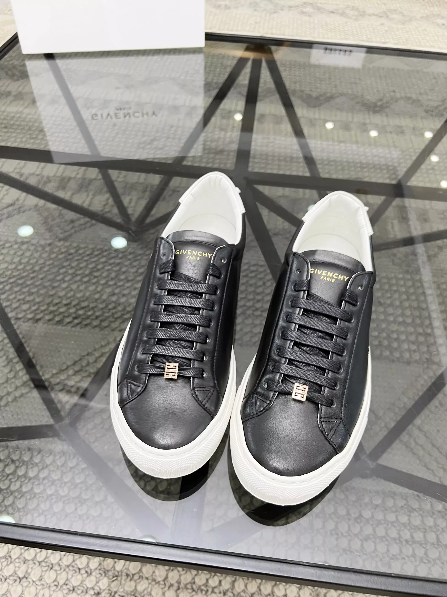 Givenchy Casual Shoes For Men AllSeason 1749