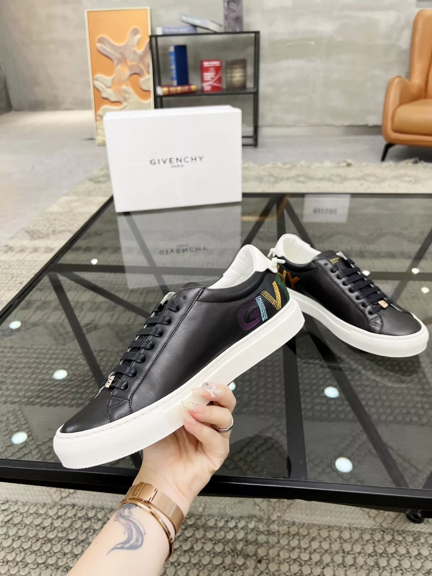 Givenchy Casual Shoes For Men AllSeason 1749