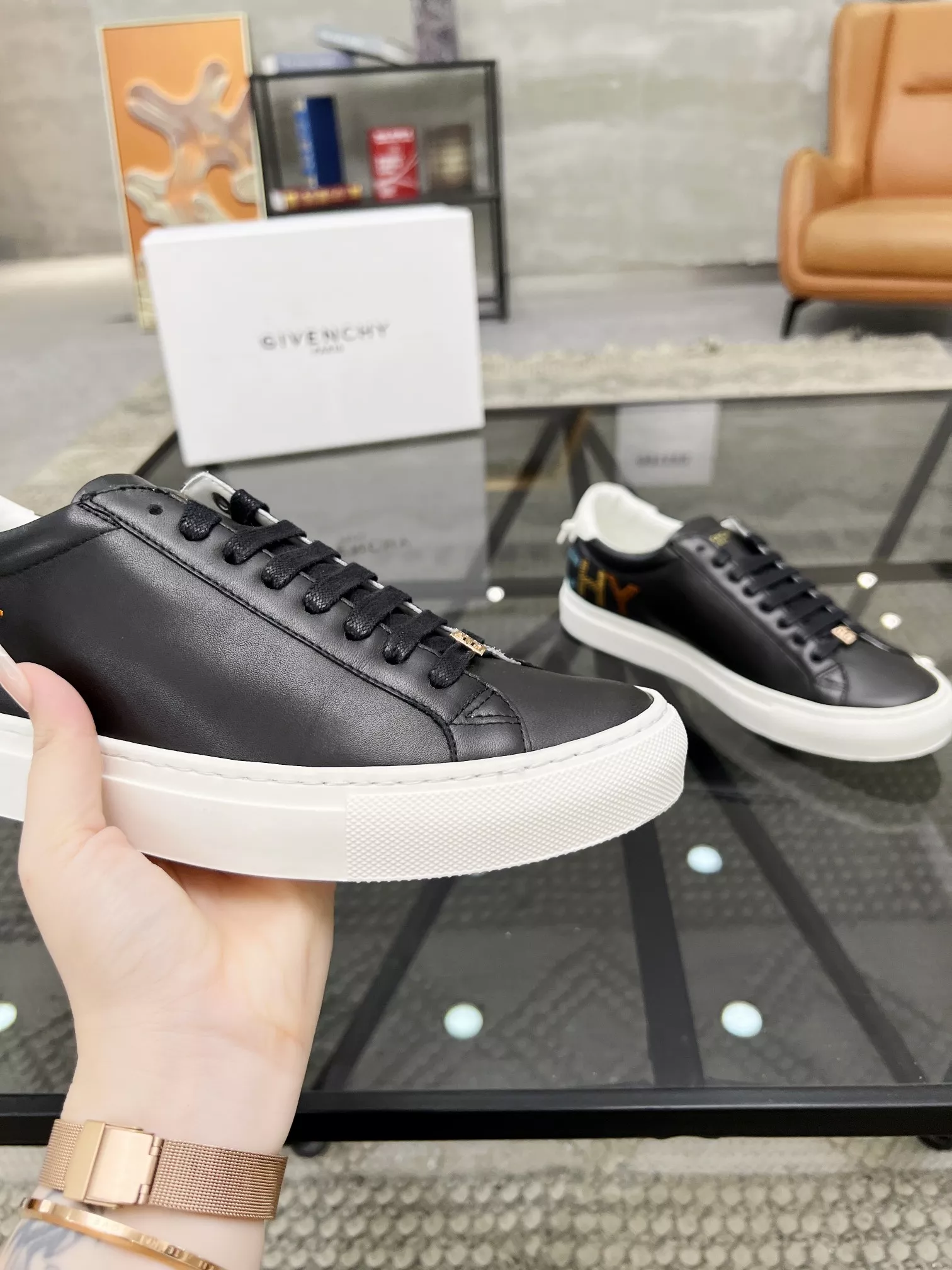Givenchy Casual Shoes For Men AllSeason 1749