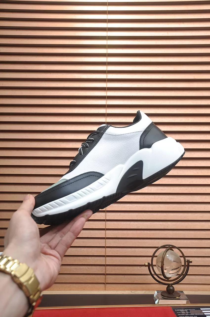 Givenchy Casual Shoes For Men Bold 1107