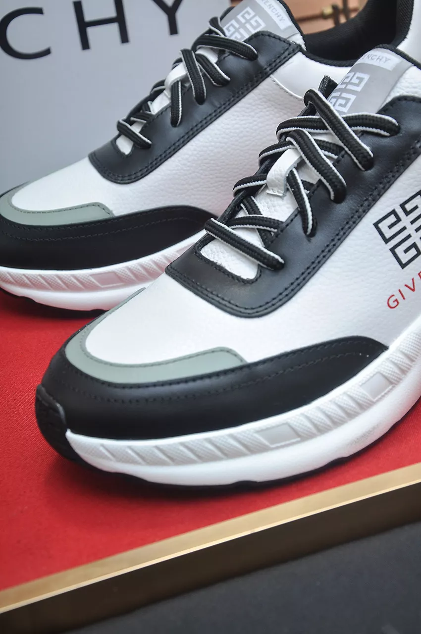 Givenchy Casual Shoes For Men Bold 1107