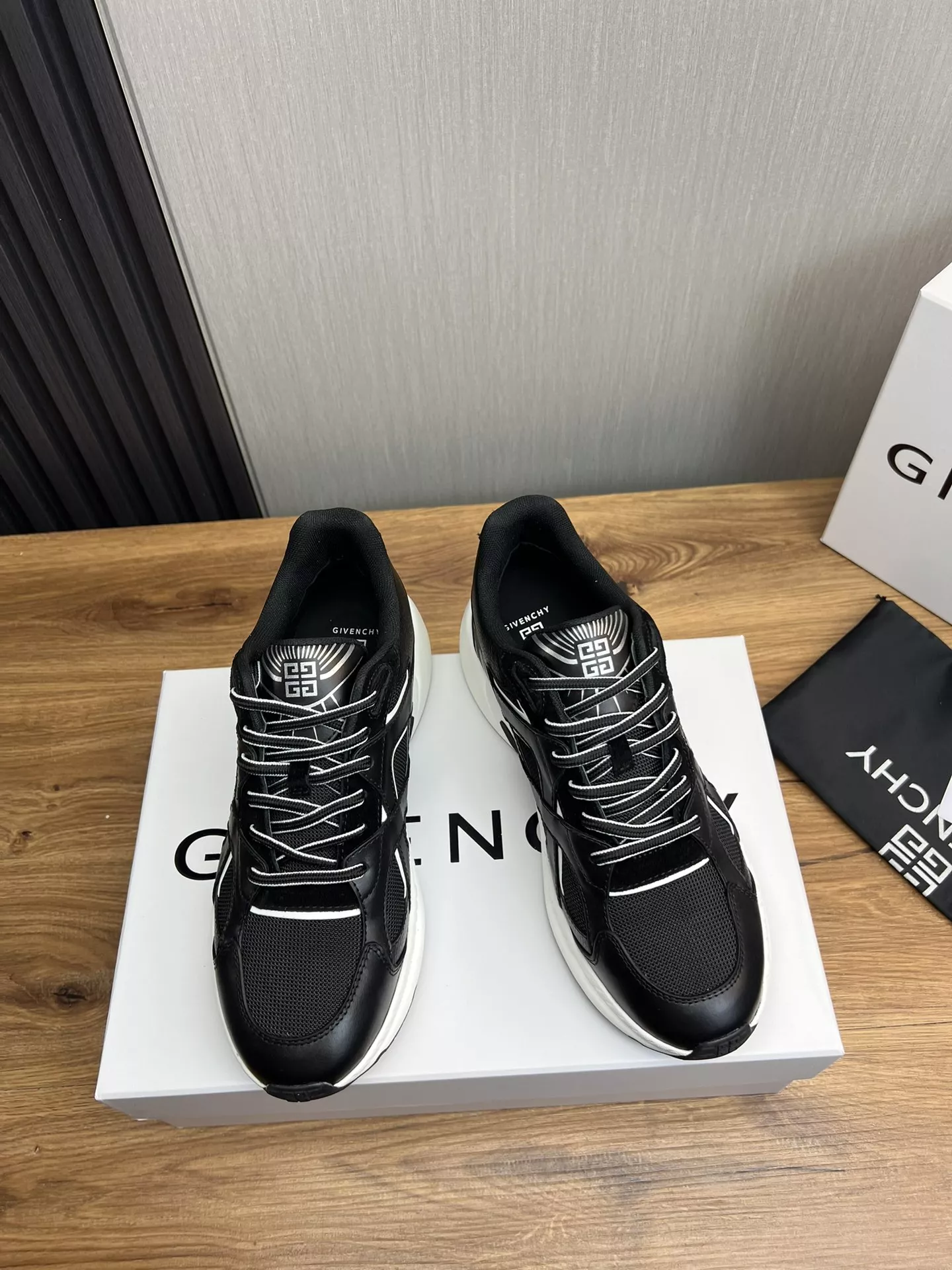 Givenchy Casual Shoes For Men Breathable 3799