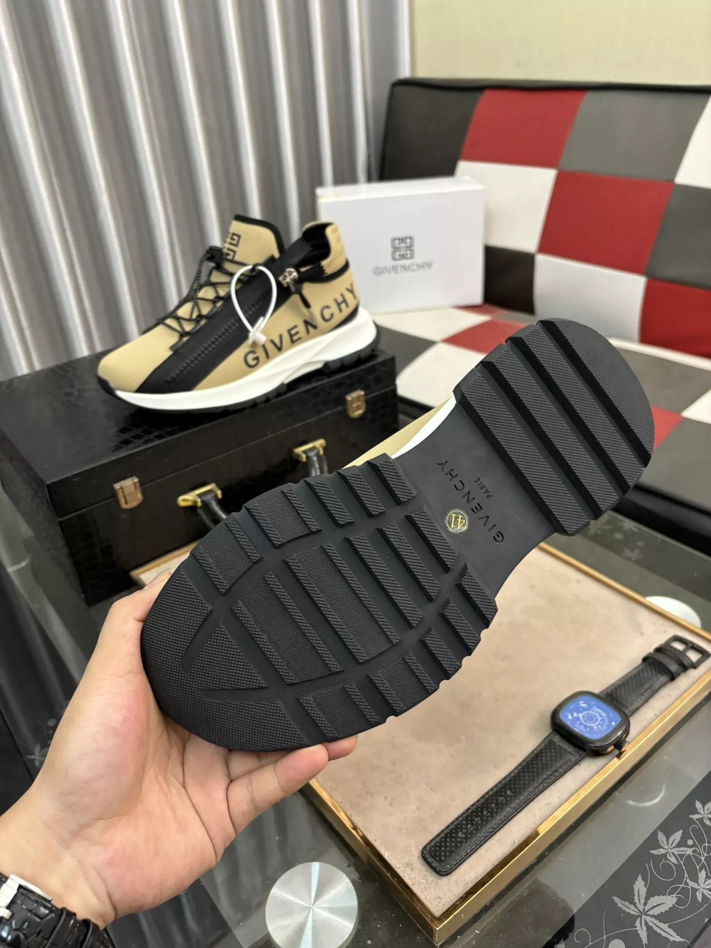 Givenchy Casual Shoes For Men Bright 1986