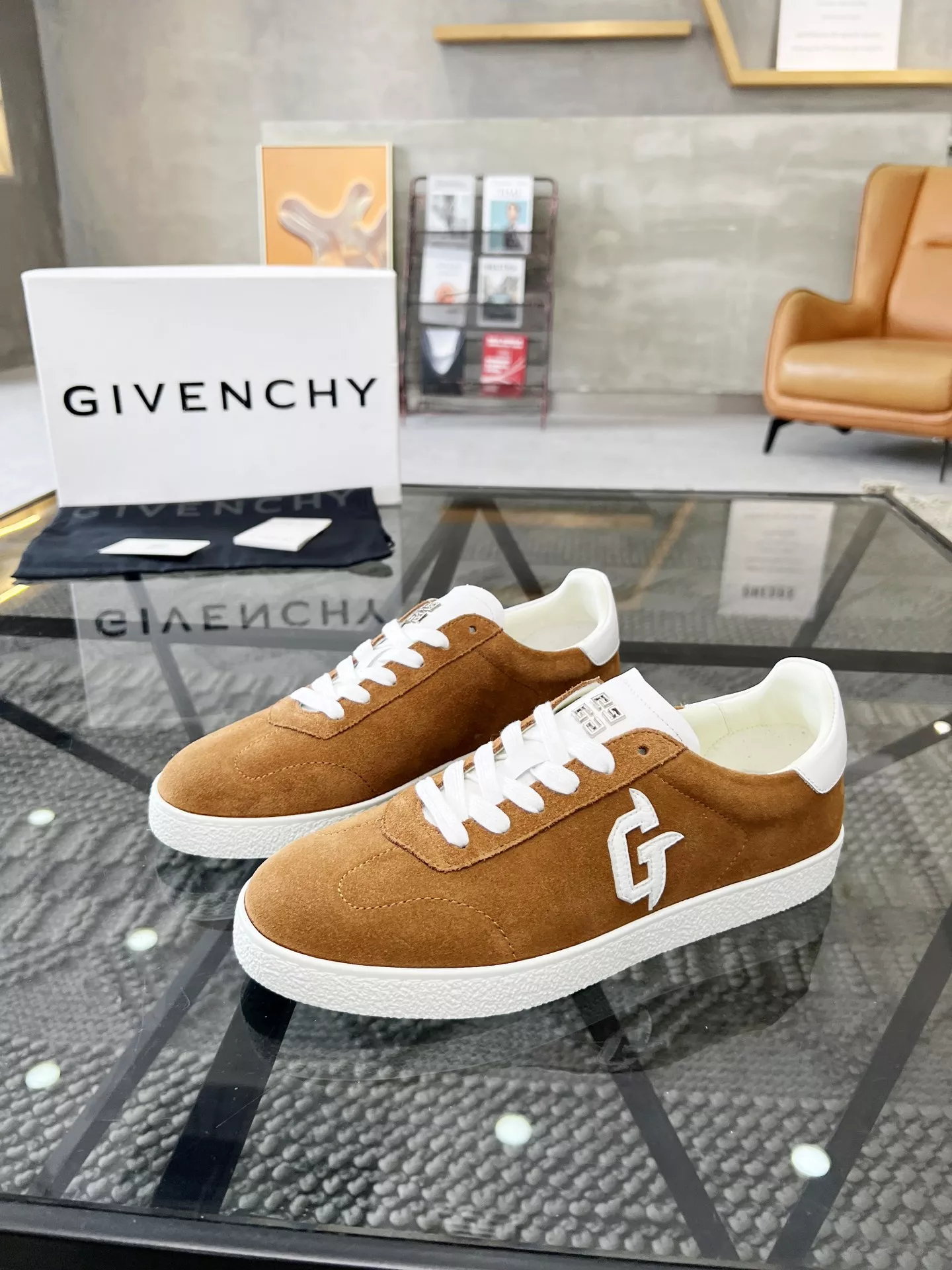 Givenchy Casual Shoes For Men Bright 3439