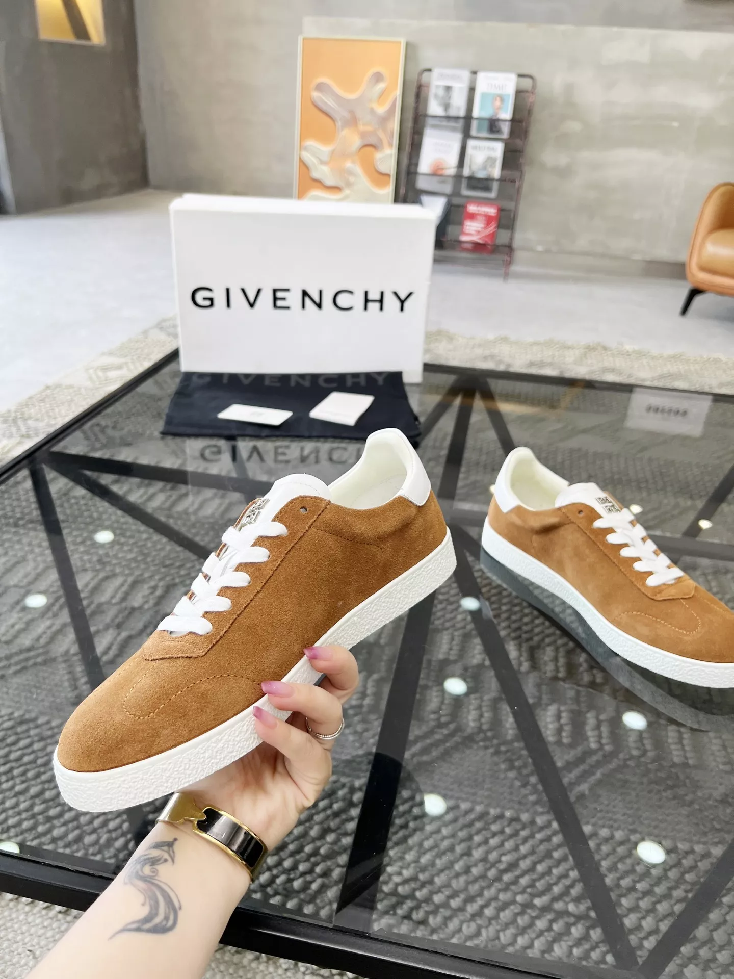 Givenchy Casual Shoes For Men Bright 3439