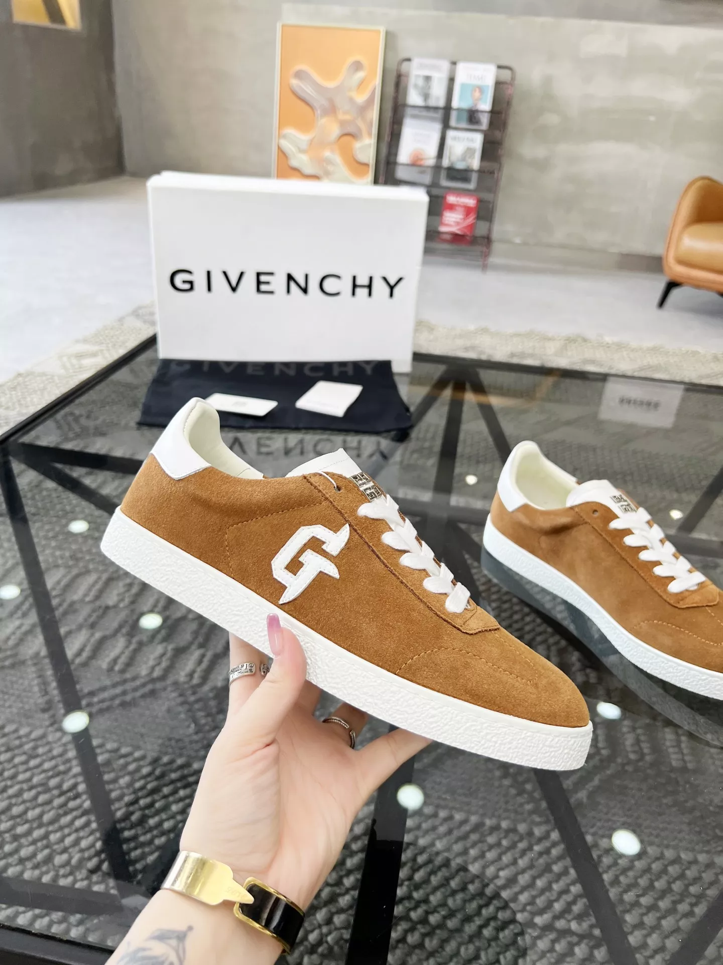 Givenchy Casual Shoes For Men Bright 3439