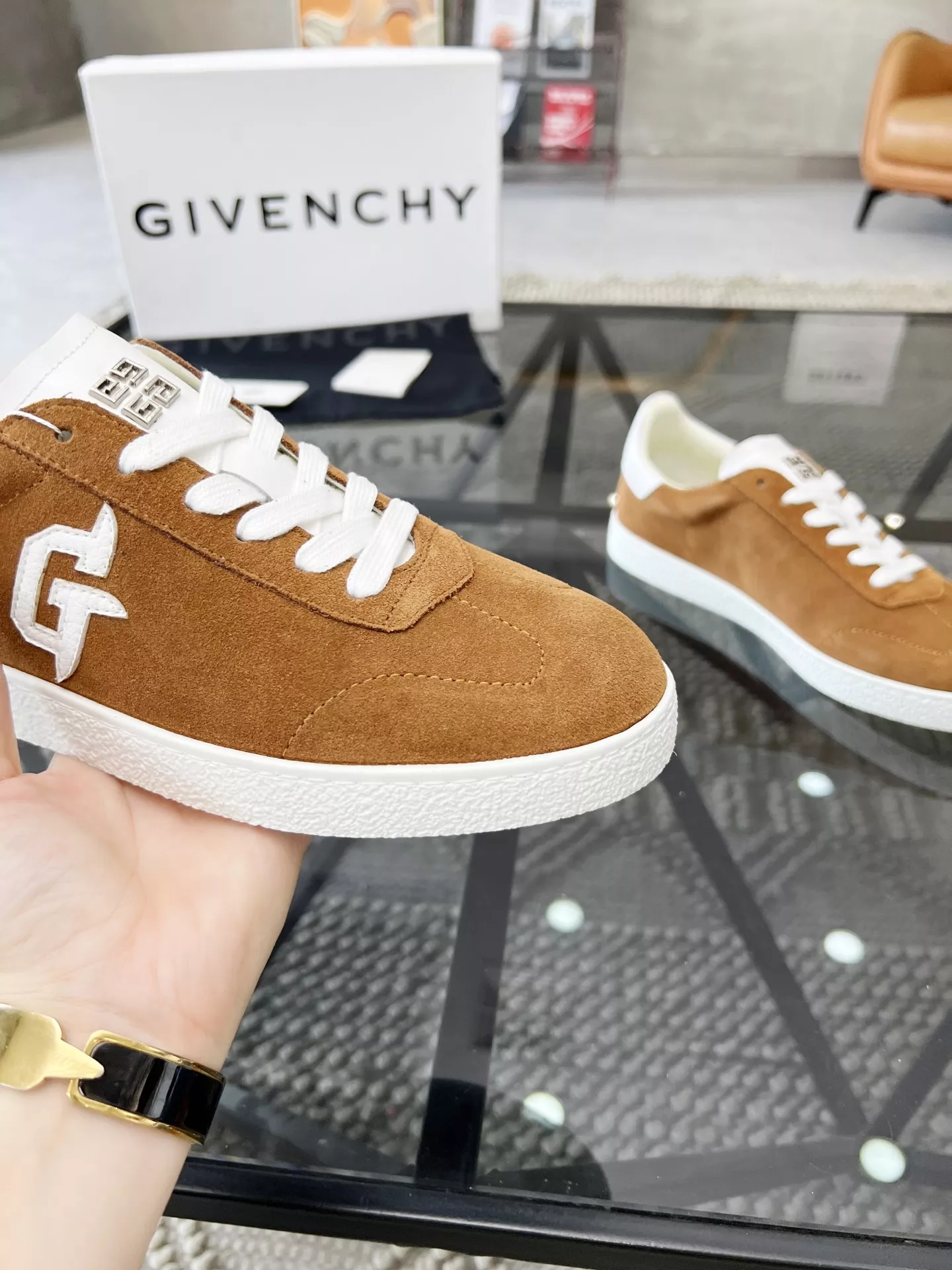 Givenchy Casual Shoes For Men Bright 3439