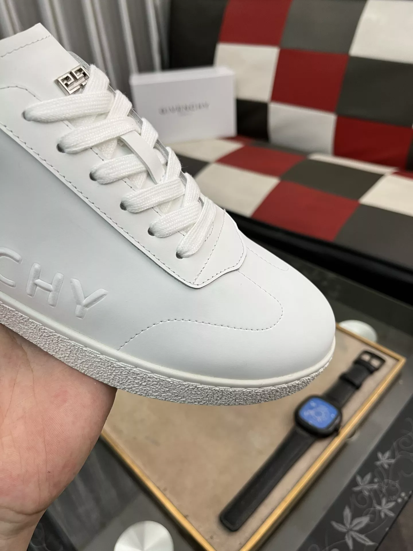 Givenchy Casual Shoes For Men Classic 6111