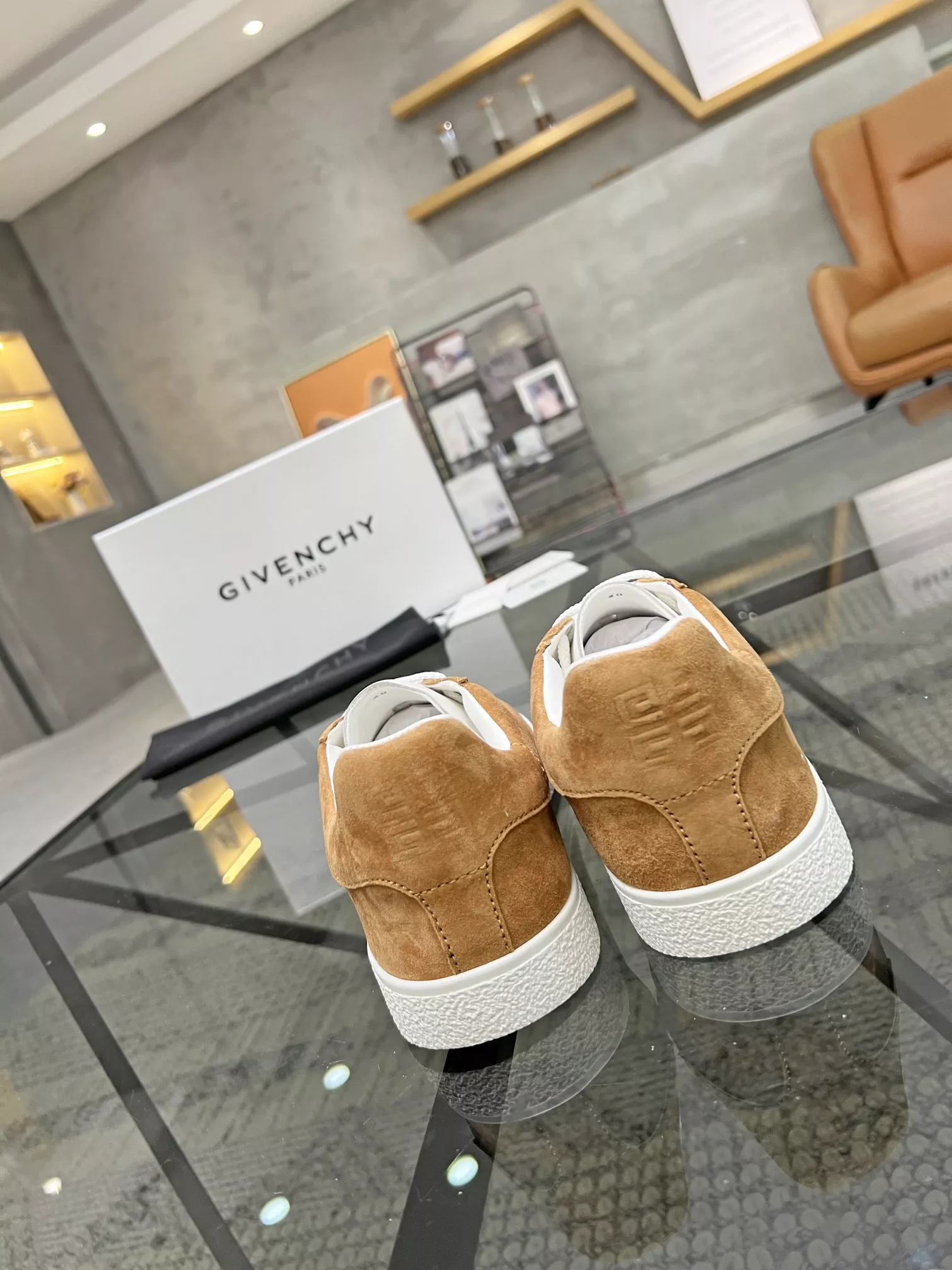 Givenchy Casual Shoes For Men Compact 4844
