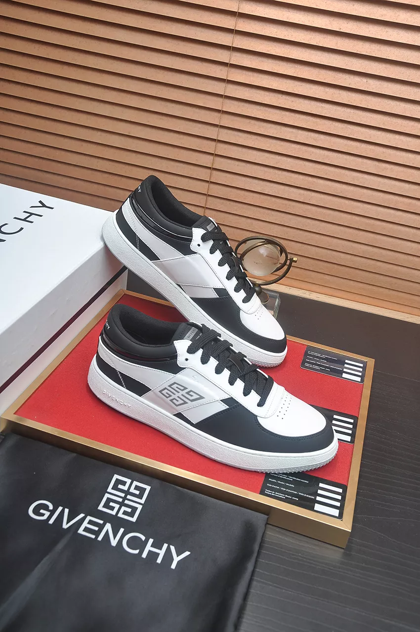Givenchy Casual Shoes For Men Cozy 945