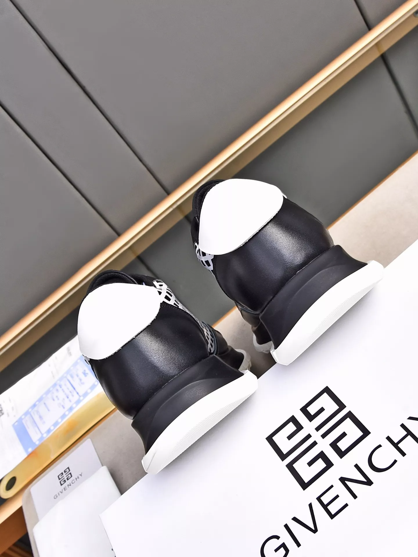 Givenchy Casual Shoes For Men DailyWear 2118