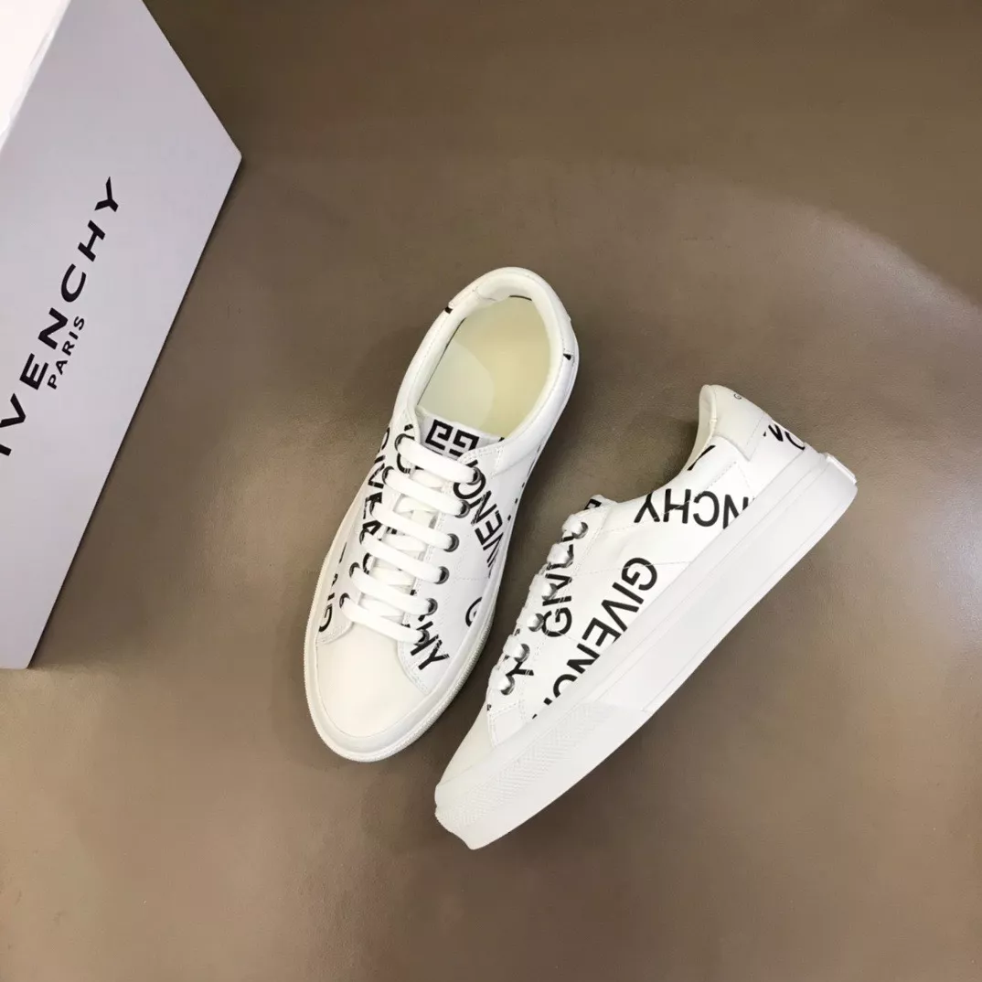 Givenchy Casual Shoes For Men DailyWear 8772