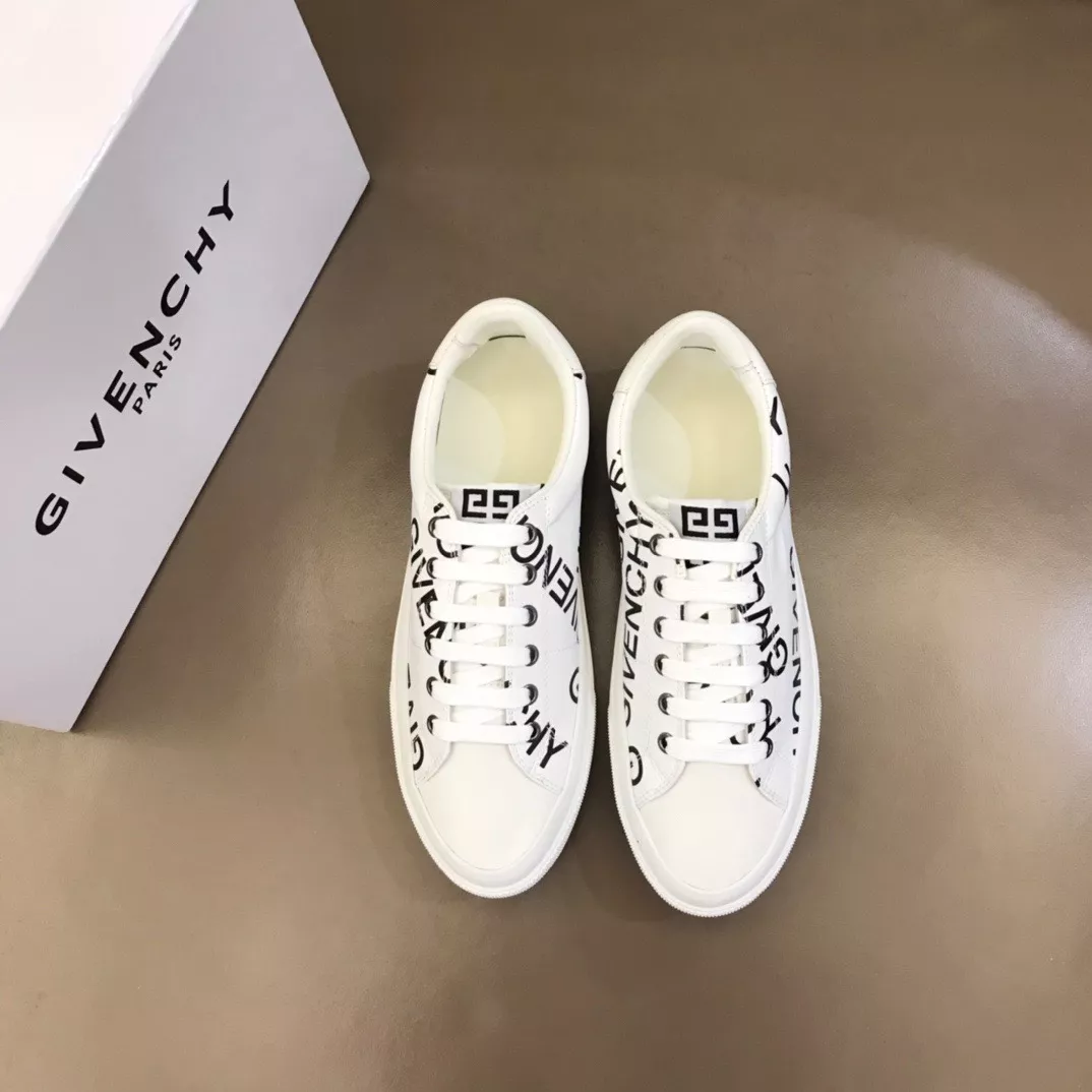 Givenchy Casual Shoes For Men DailyWear 8772