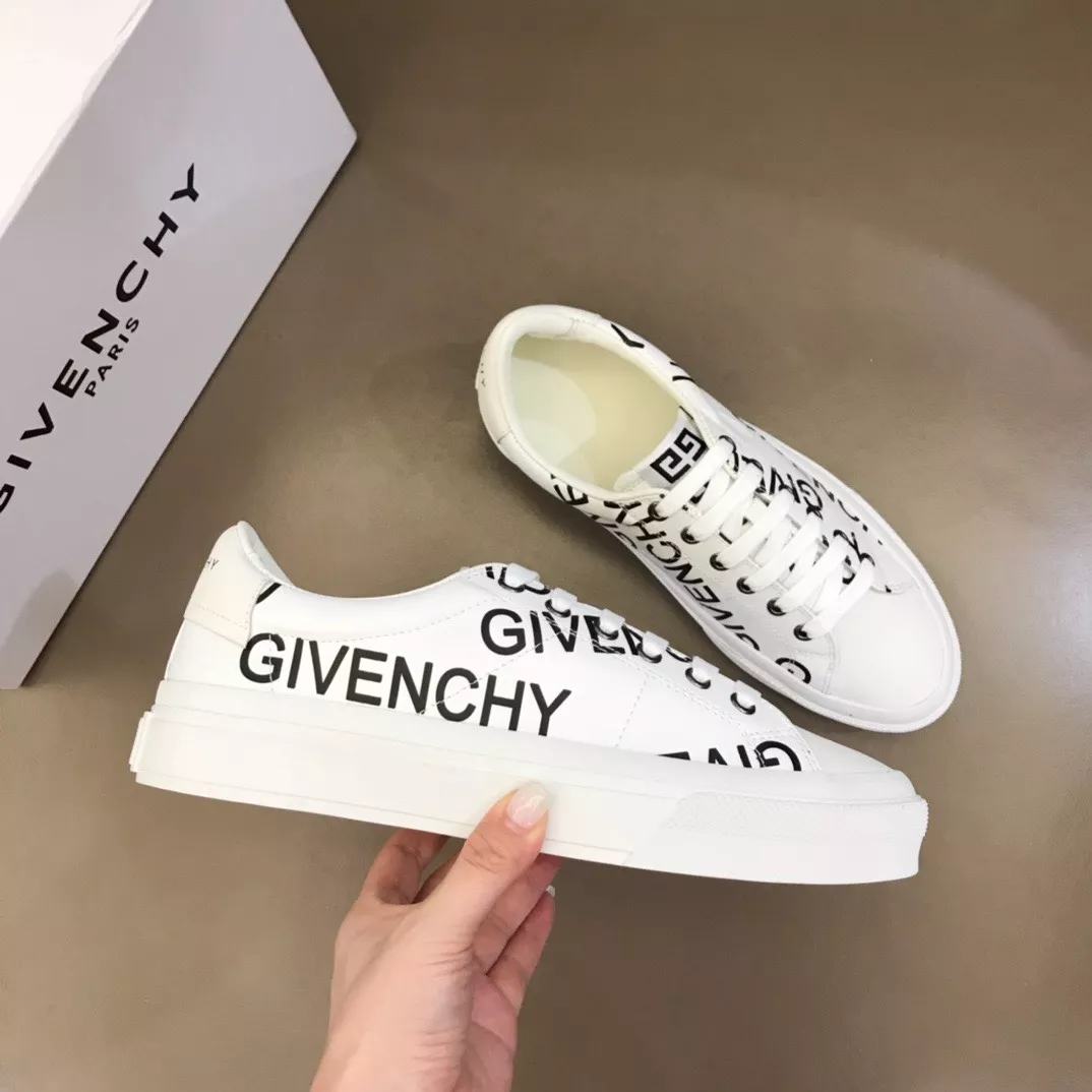 Givenchy Casual Shoes For Men DailyWear 8772