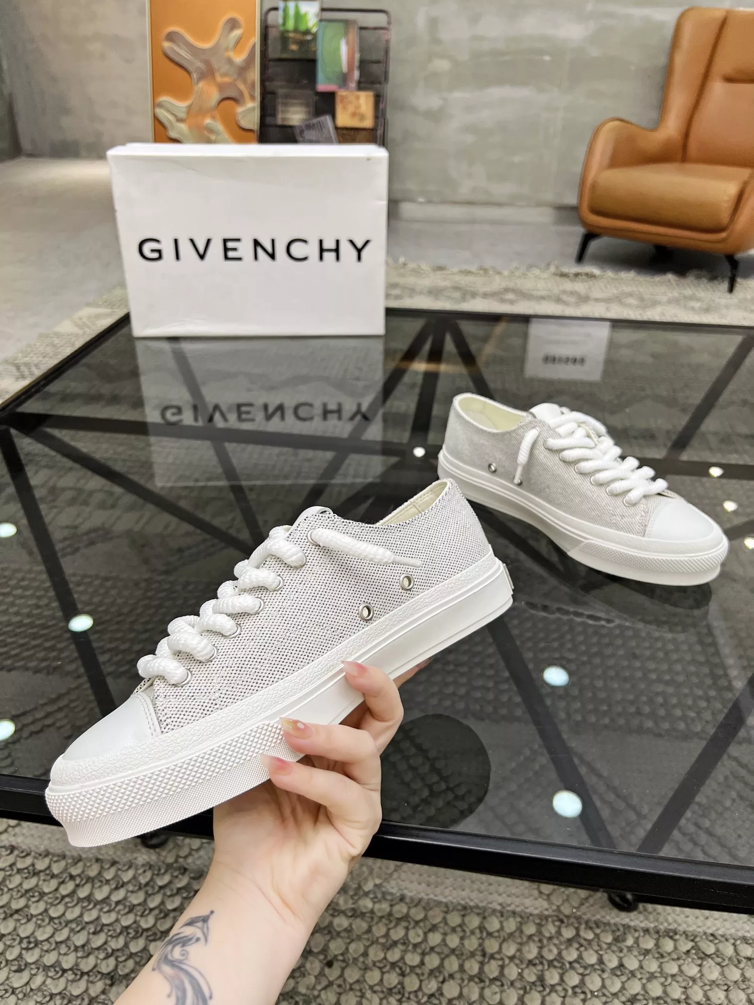 Givenchy Casual Shoes For Men Durable 3383
