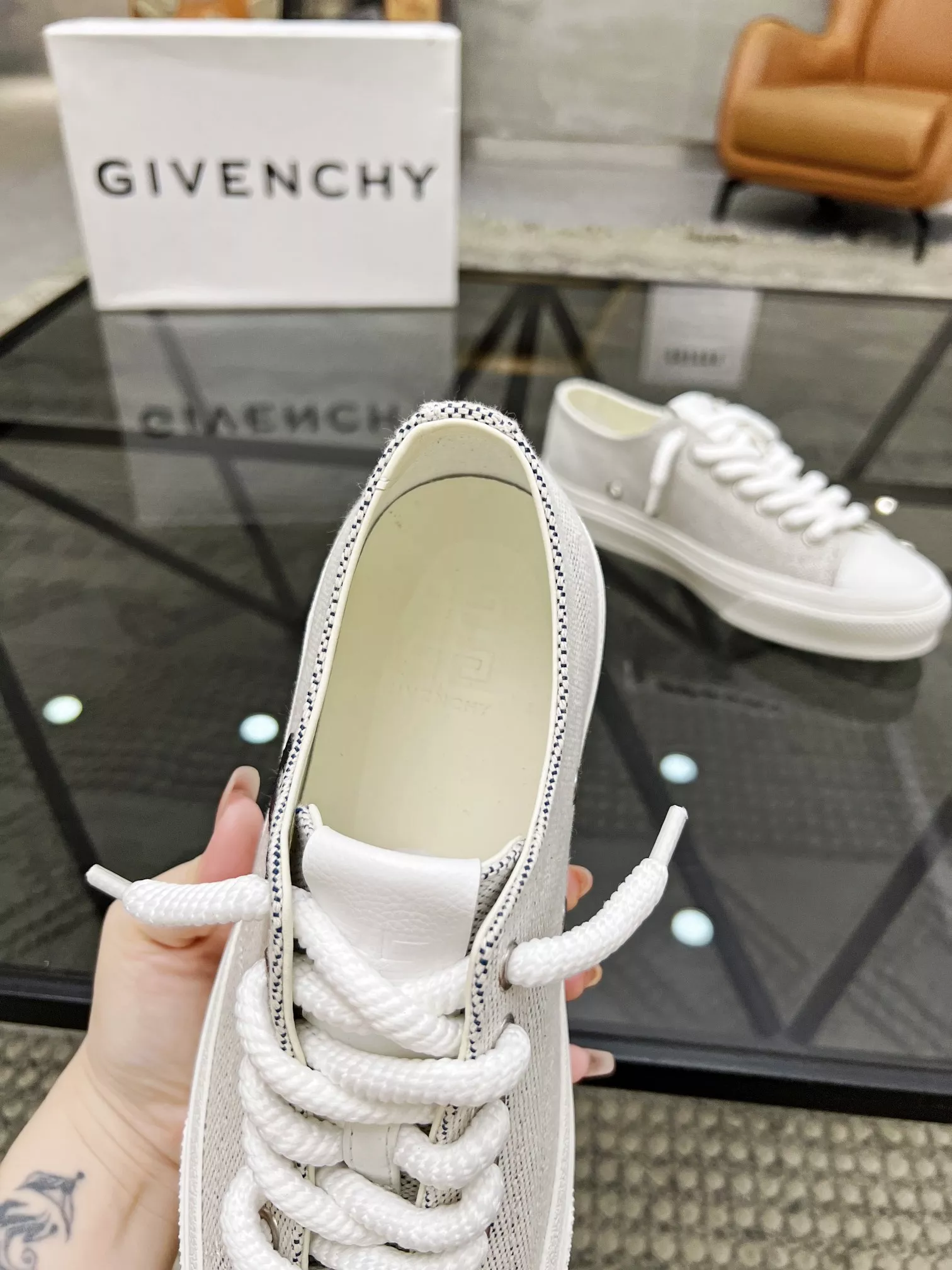 Givenchy Casual Shoes For Men Durable 3383