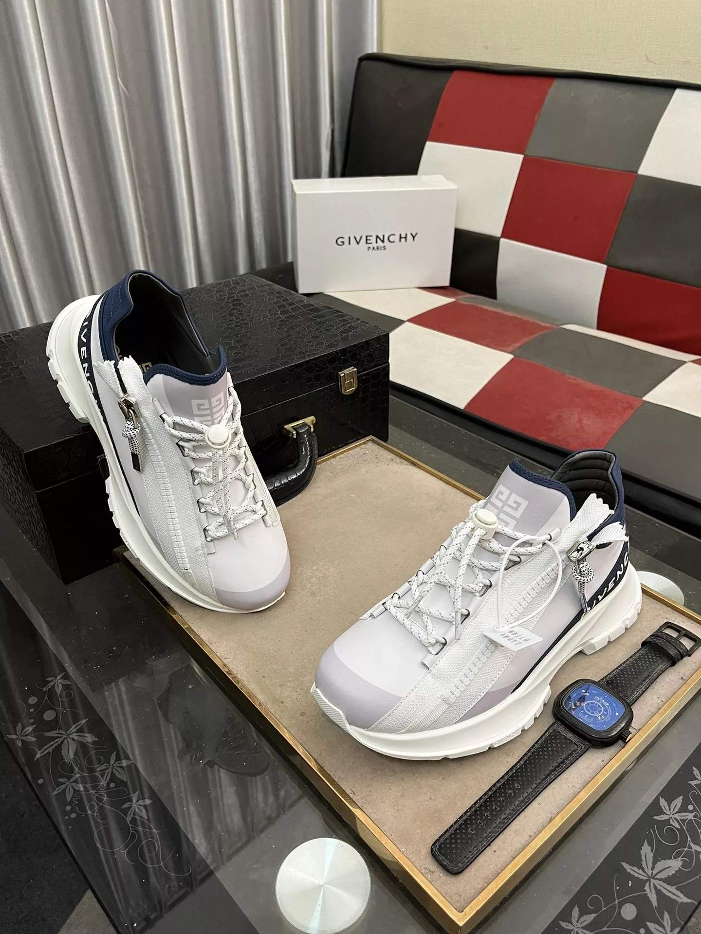 Givenchy Casual Shoes For Men EasyMatch 2977