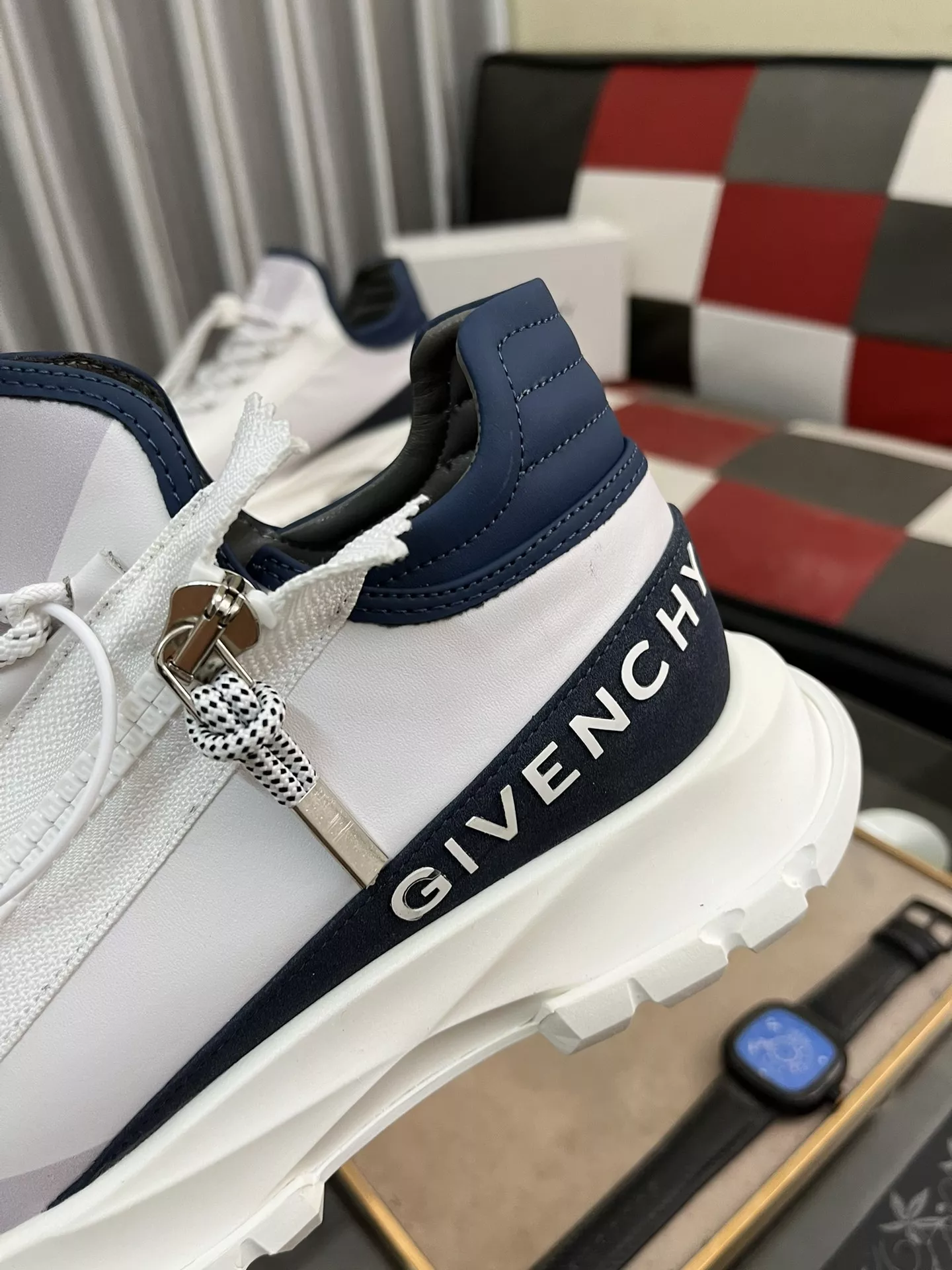 Givenchy Casual Shoes For Men EasyMatch 2977