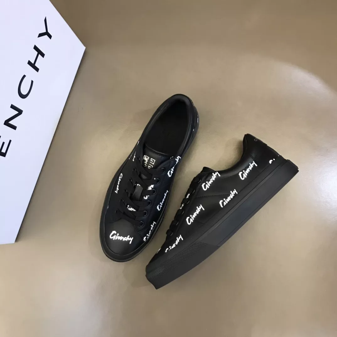 Givenchy Casual Shoes For Men EasyMatch 3606