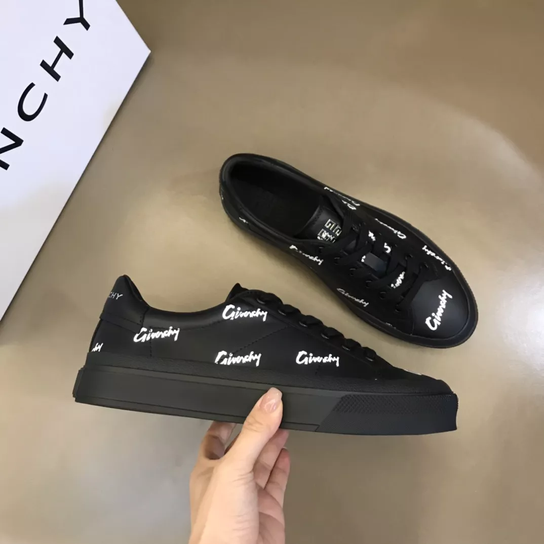 Givenchy Casual Shoes For Men EasyMatch 3606