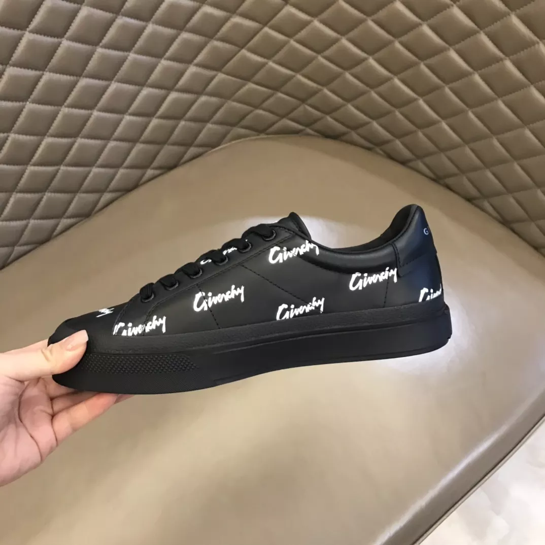 Givenchy Casual Shoes For Men EasyMatch 3606
