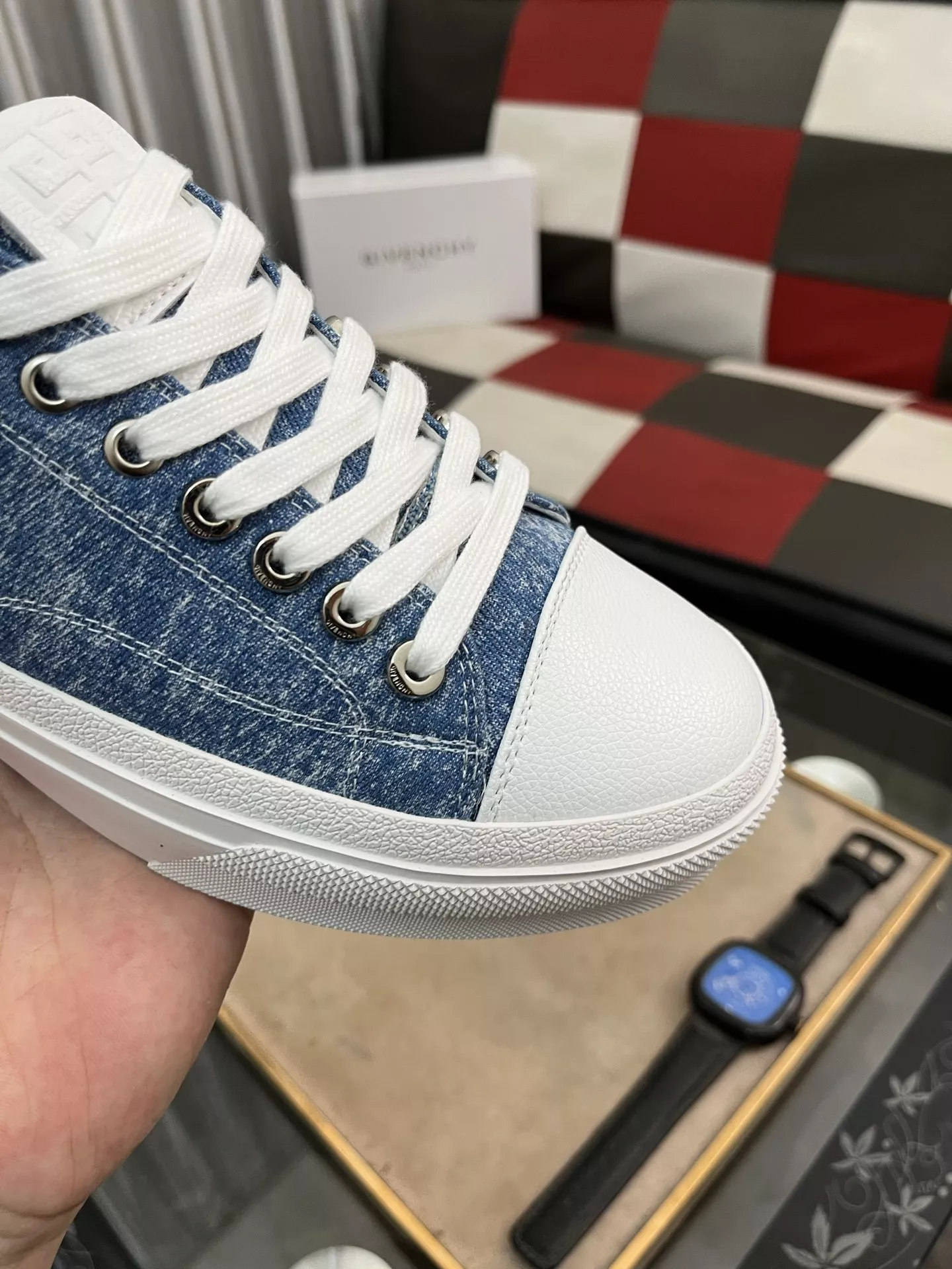 Givenchy Casual Shoes For Men EasyMatch 5287