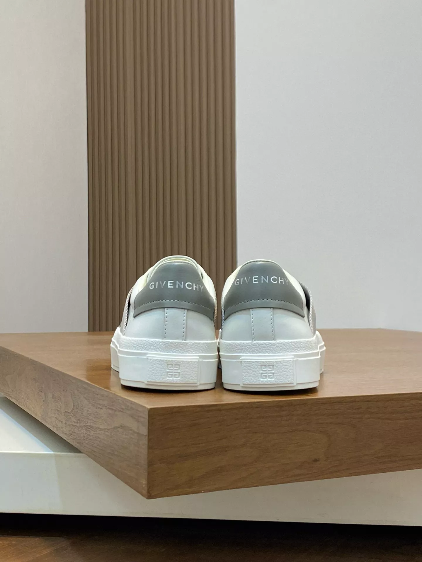 Givenchy Casual Shoes For Men EasyMatch 6636