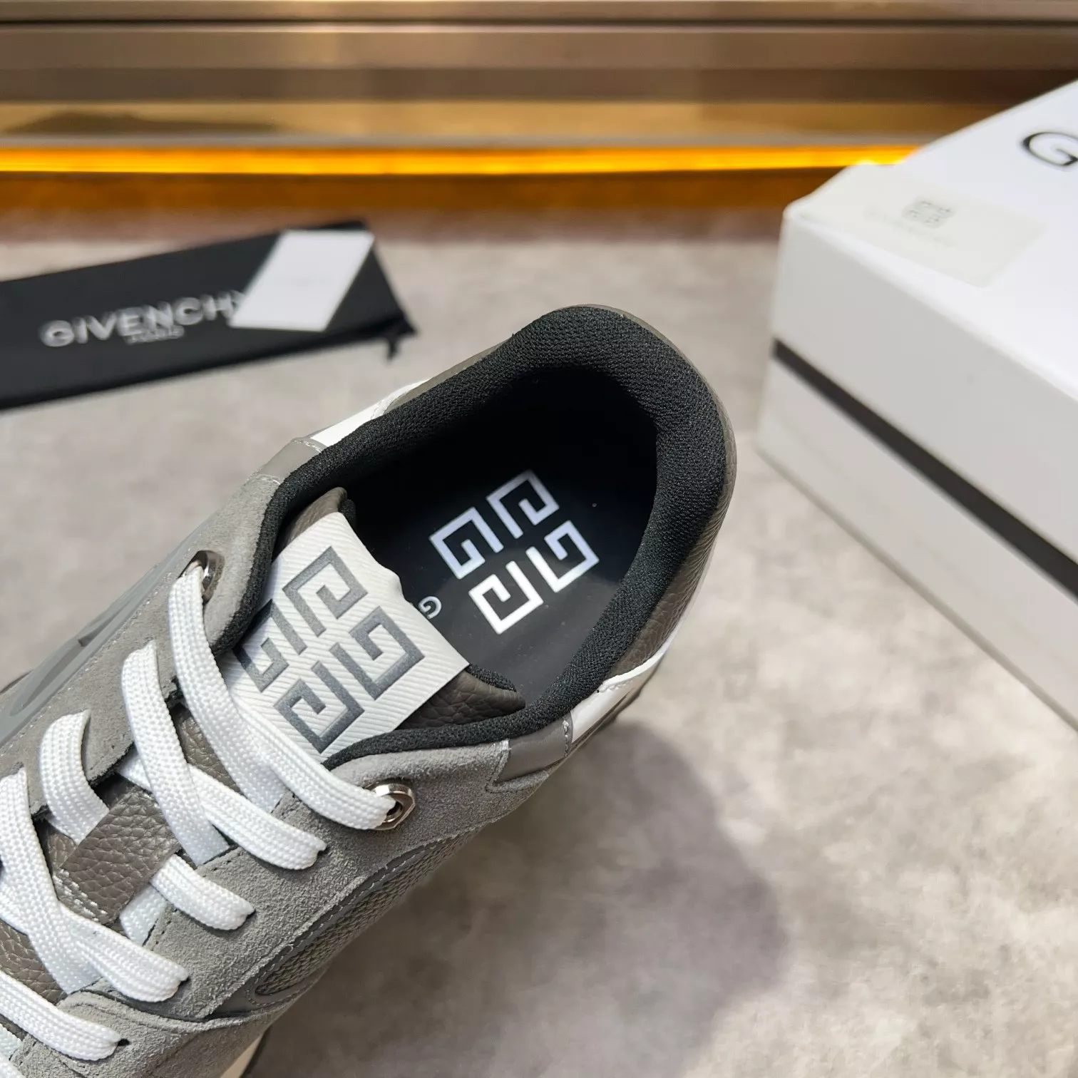 Givenchy Casual Shoes For Men EasyMatch 7926