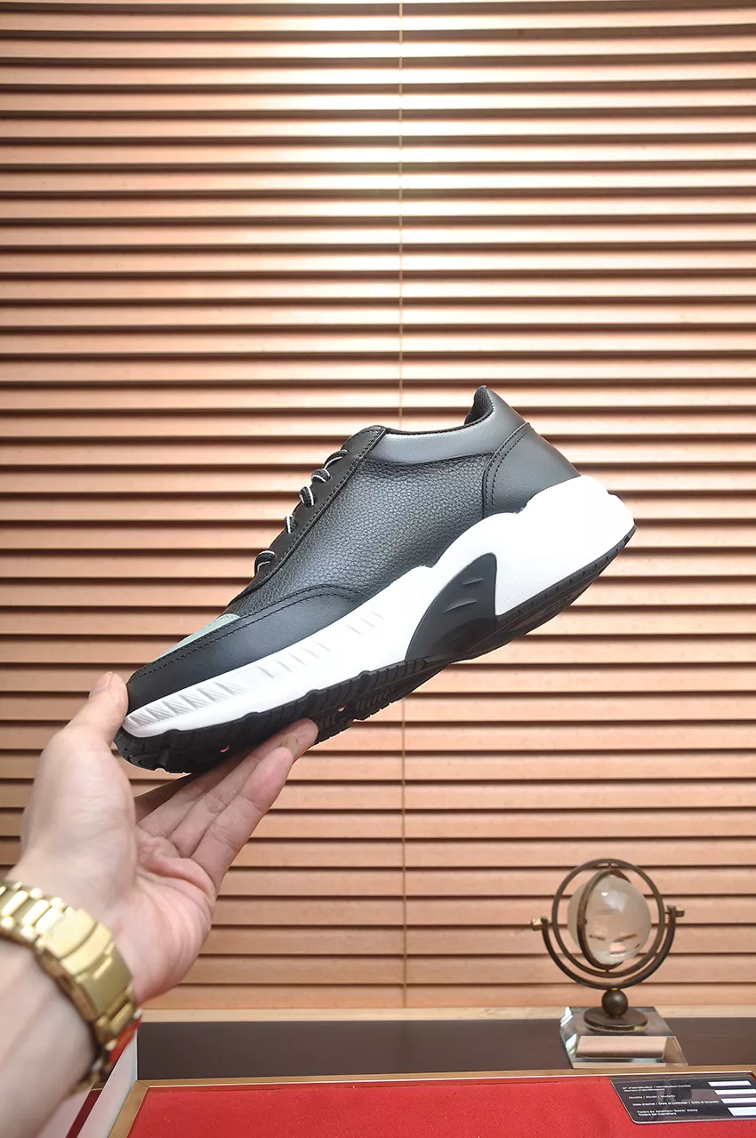 Givenchy Casual Shoes For Men Elegant 9164