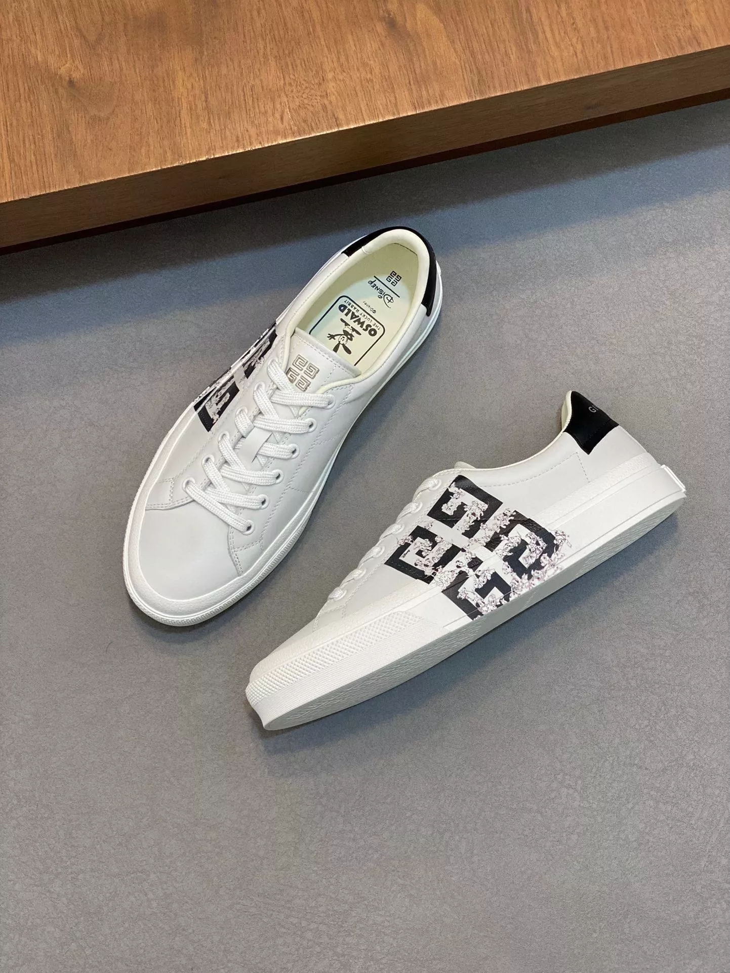 Givenchy Casual Shoes For Men EyeCatching 7278