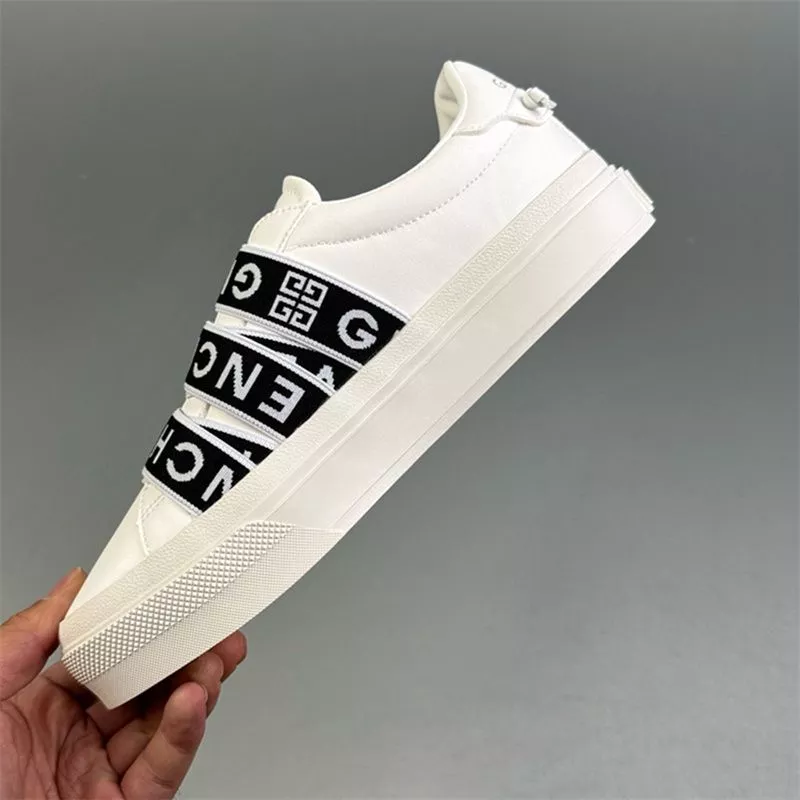 Givenchy Casual Shoes For Men Fashionable 8341