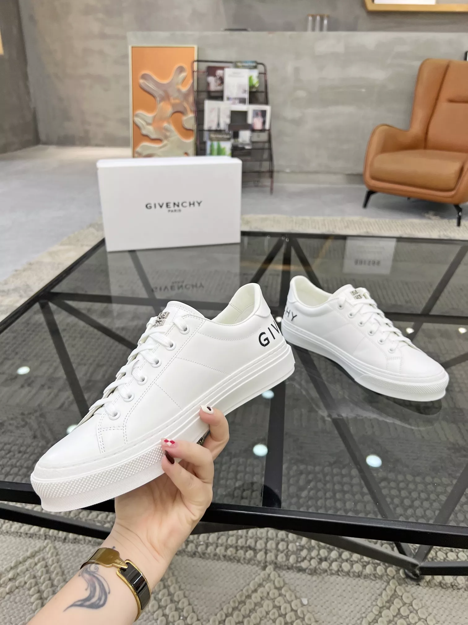 Givenchy Casual Shoes For Men Flexible 9709