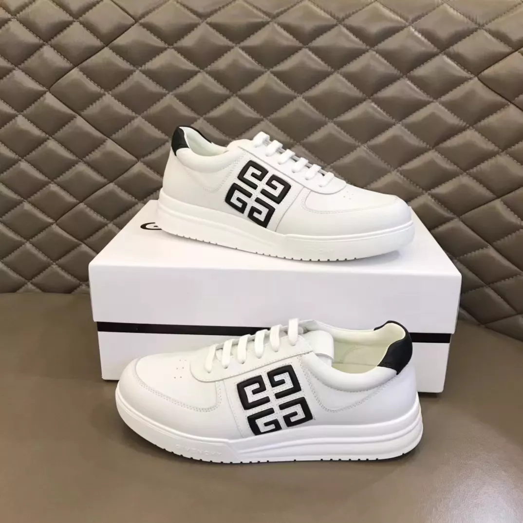 Givenchy Casual Shoes For Men Lightweight 9620