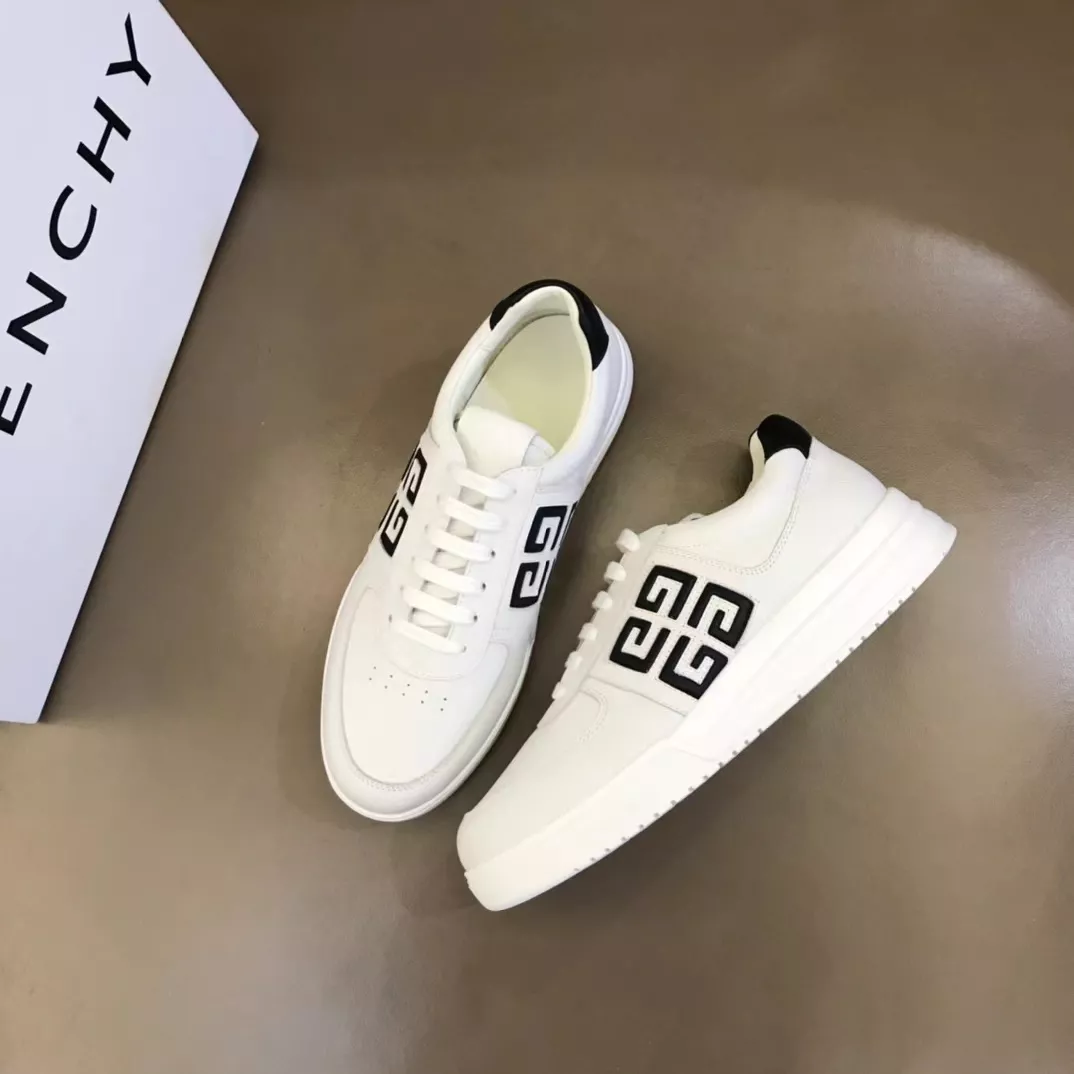 Givenchy Casual Shoes For Men Lightweight 9620