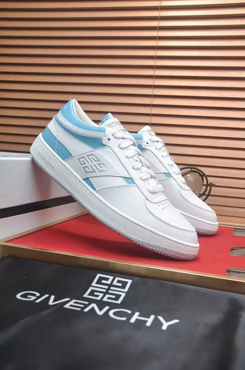 Givenchy Casual Shoes For Men Minimalist 8014