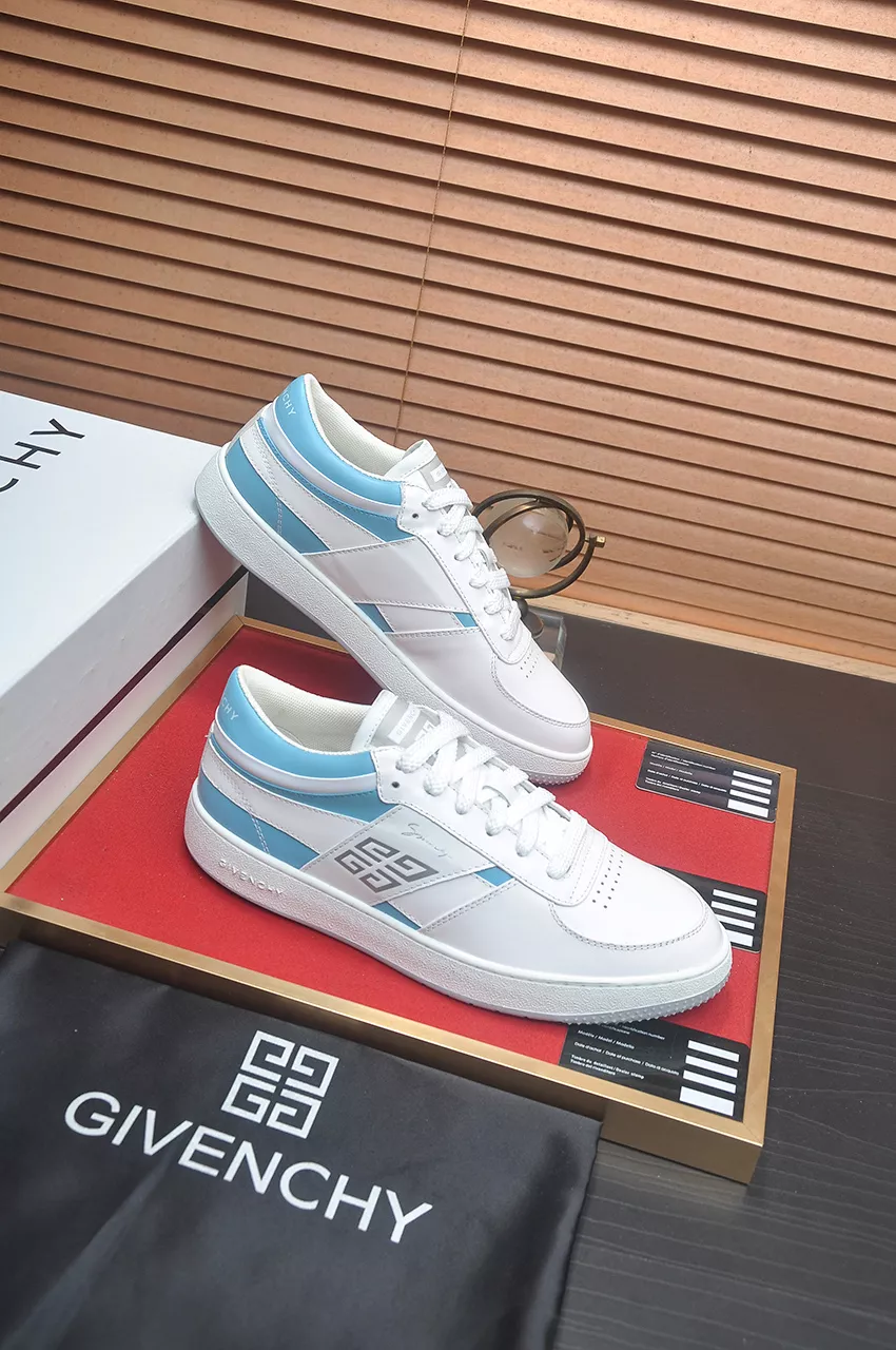 Givenchy Casual Shoes For Men Minimalist 8014