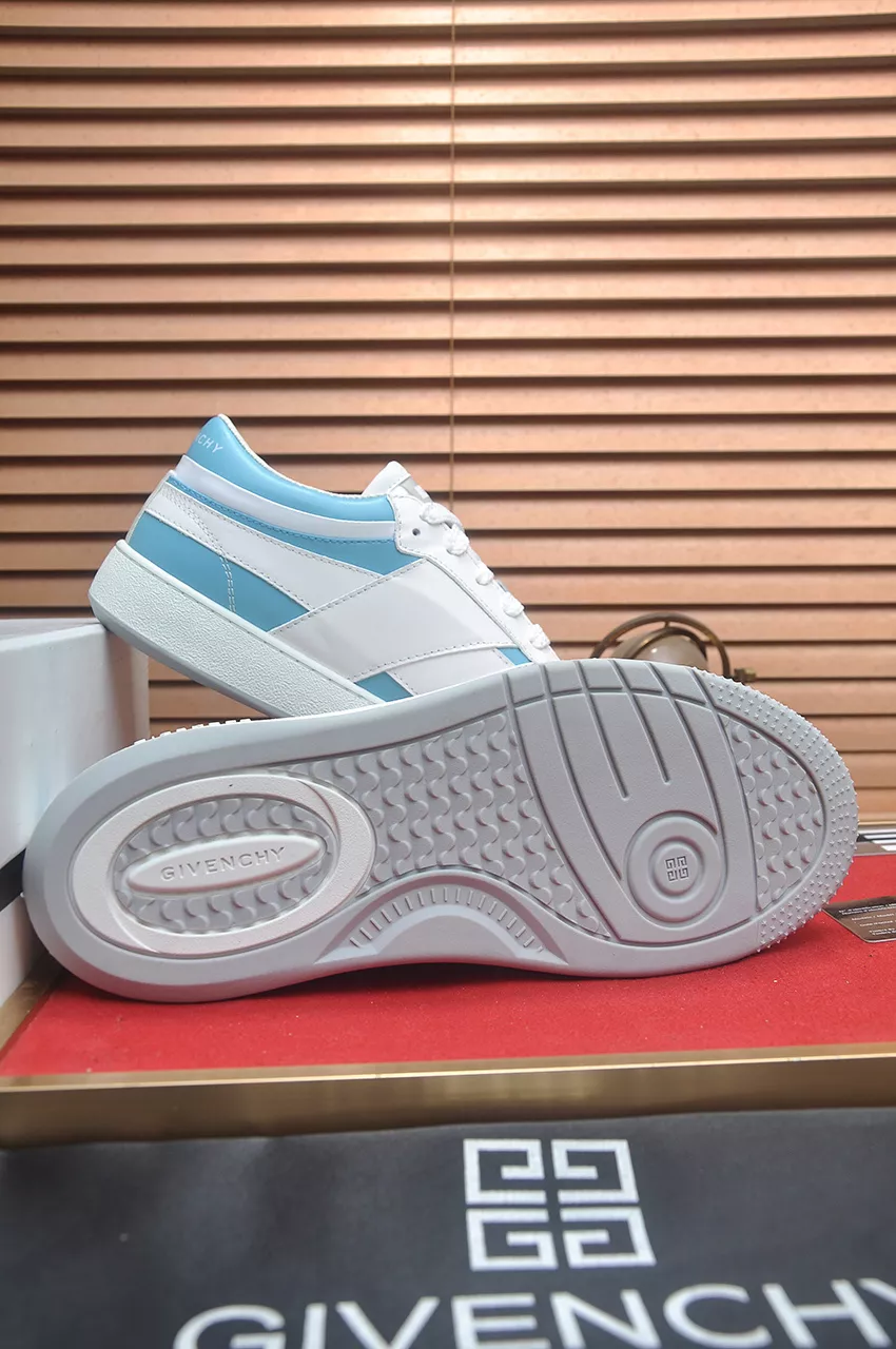 Givenchy Casual Shoes For Men Minimalist 8014