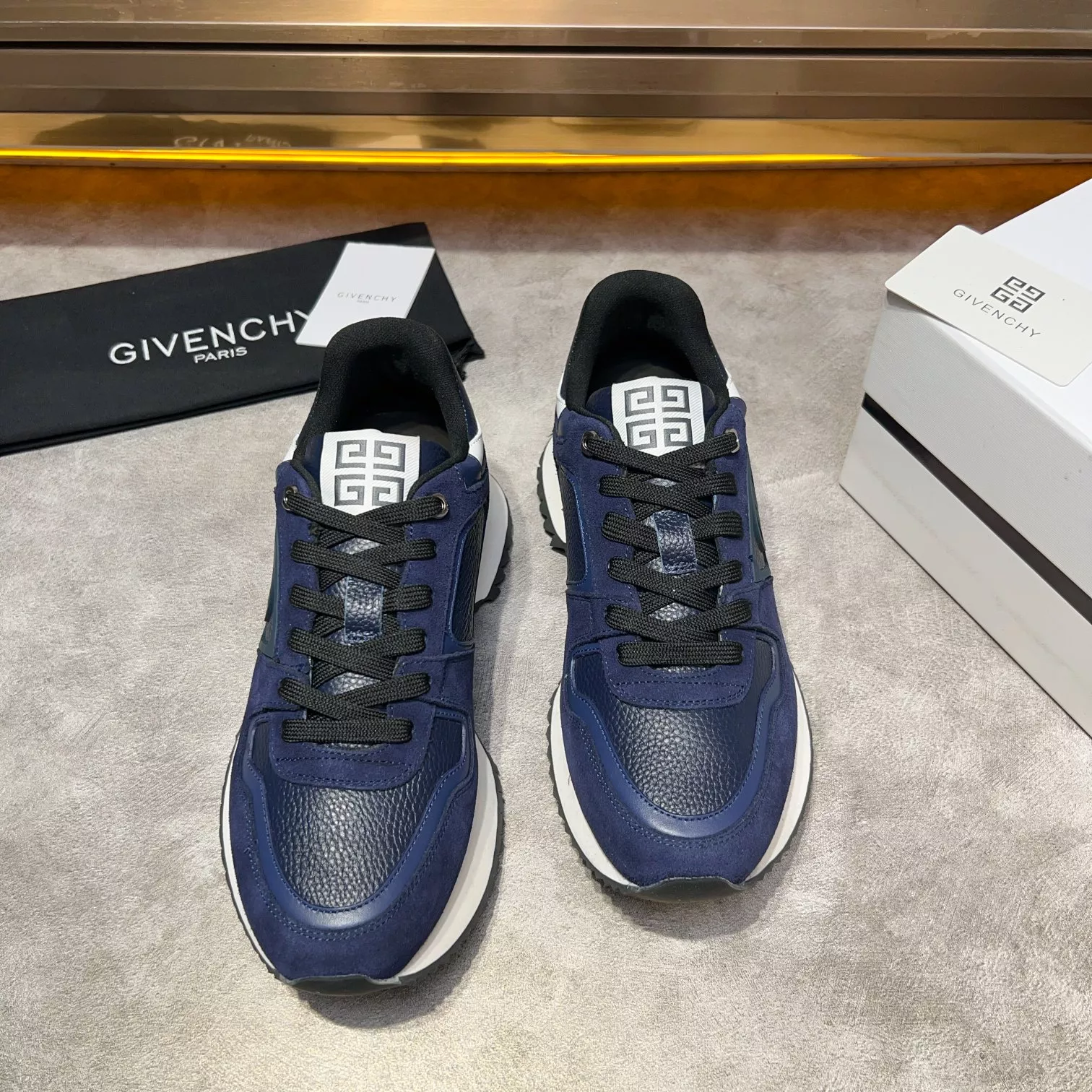 Givenchy Casual Shoes For Men Minimalist 9631