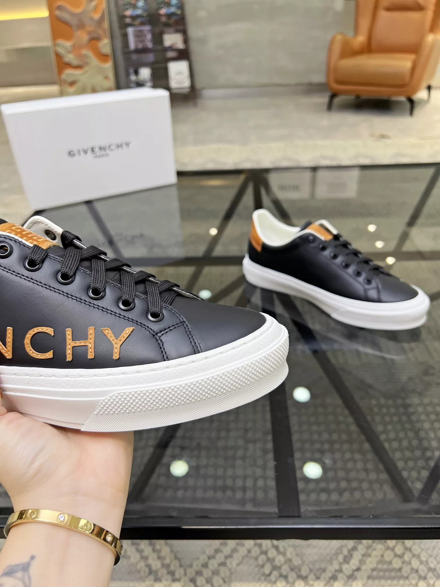 Givenchy Casual Shoes For Men Modern 5479