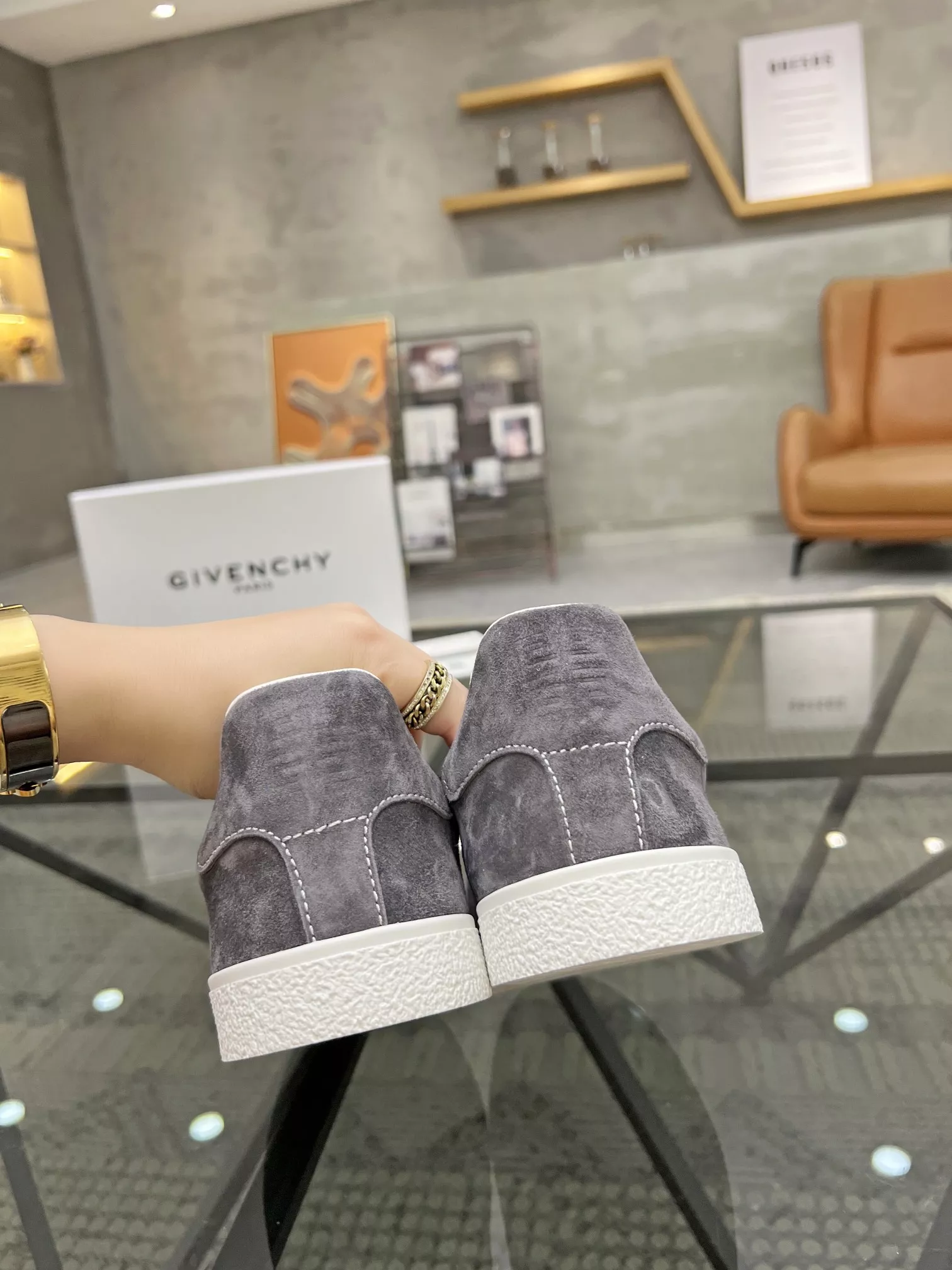 Givenchy Casual Shoes For Men Modern 9046