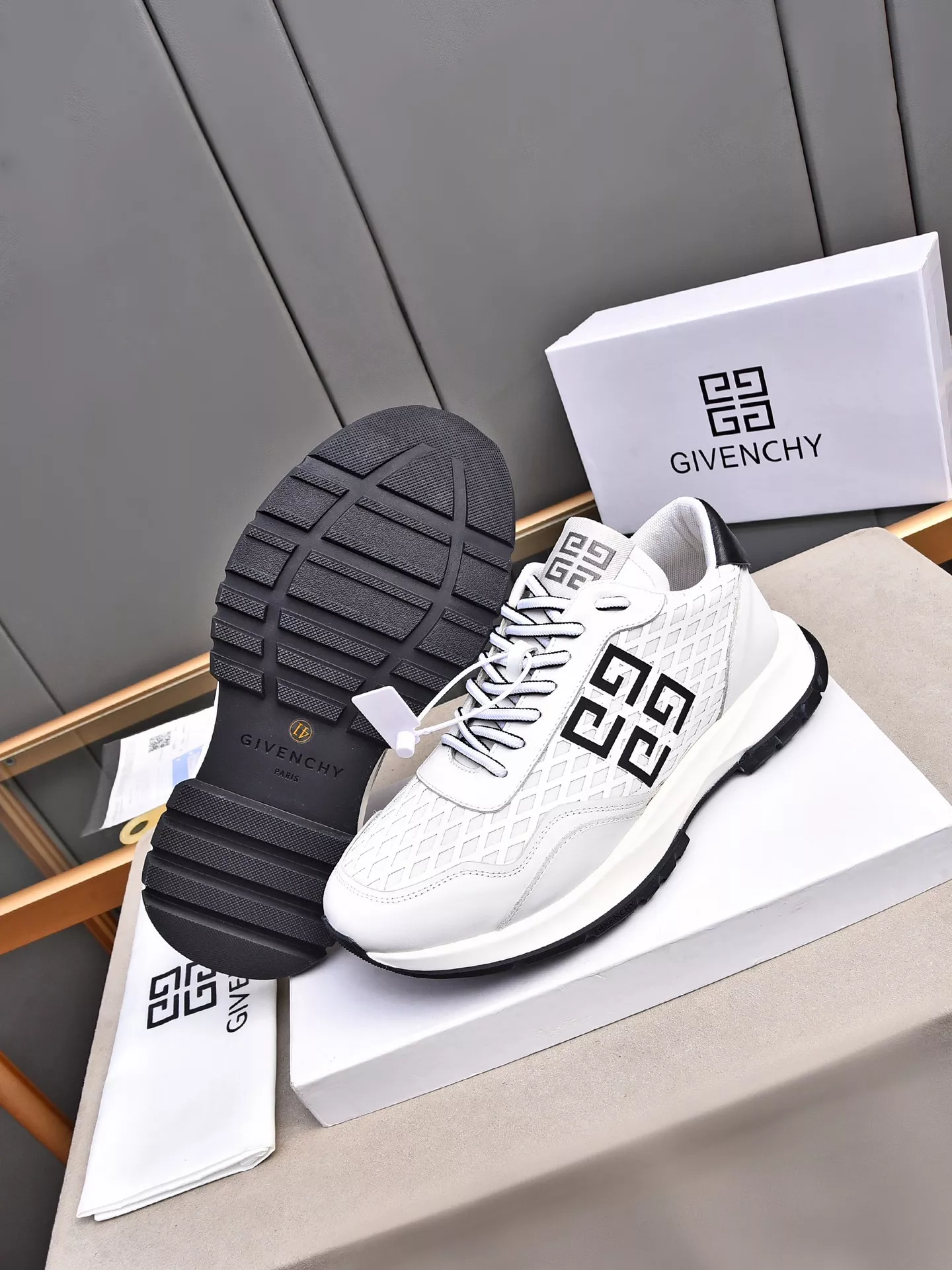 Givenchy Casual Shoes For Men NewStyle 6480