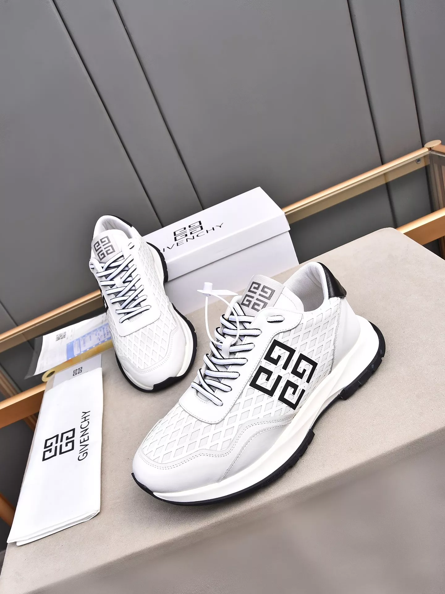 Givenchy Casual Shoes For Men NewStyle 6480