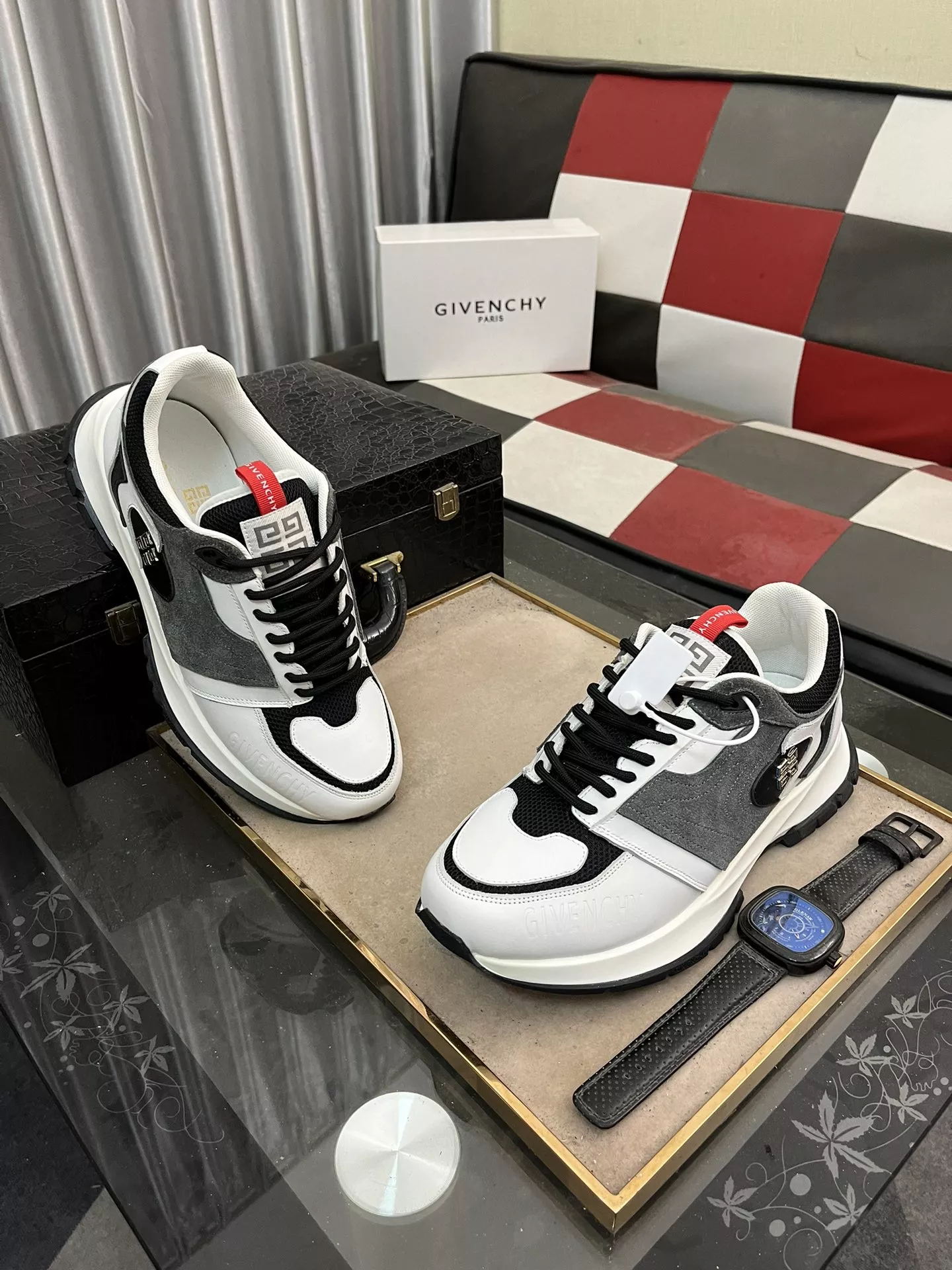 Givenchy Casual Shoes For Men Practical 5245