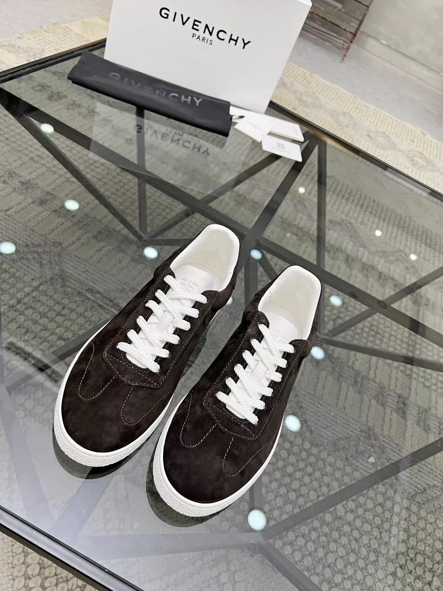 Givenchy Casual Shoes For Men Refined 7241