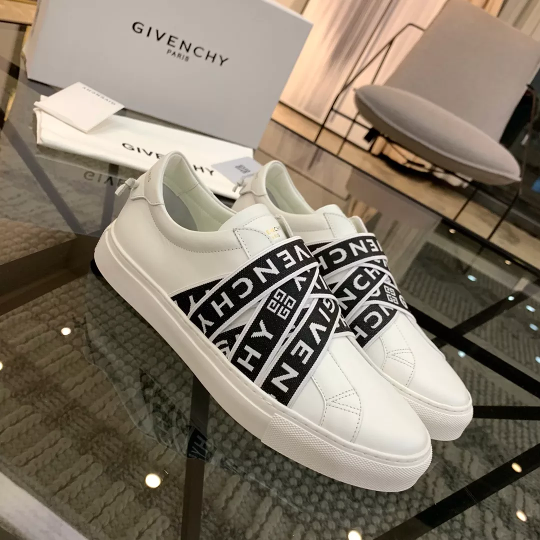 Givenchy Casual Shoes For Men Reliable 6094