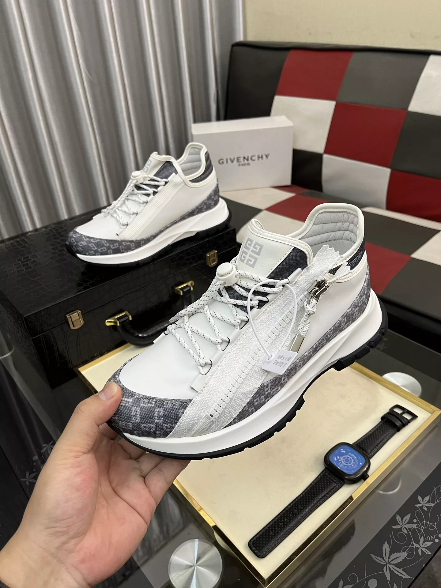 Givenchy Casual Shoes For Men Reliable 8187