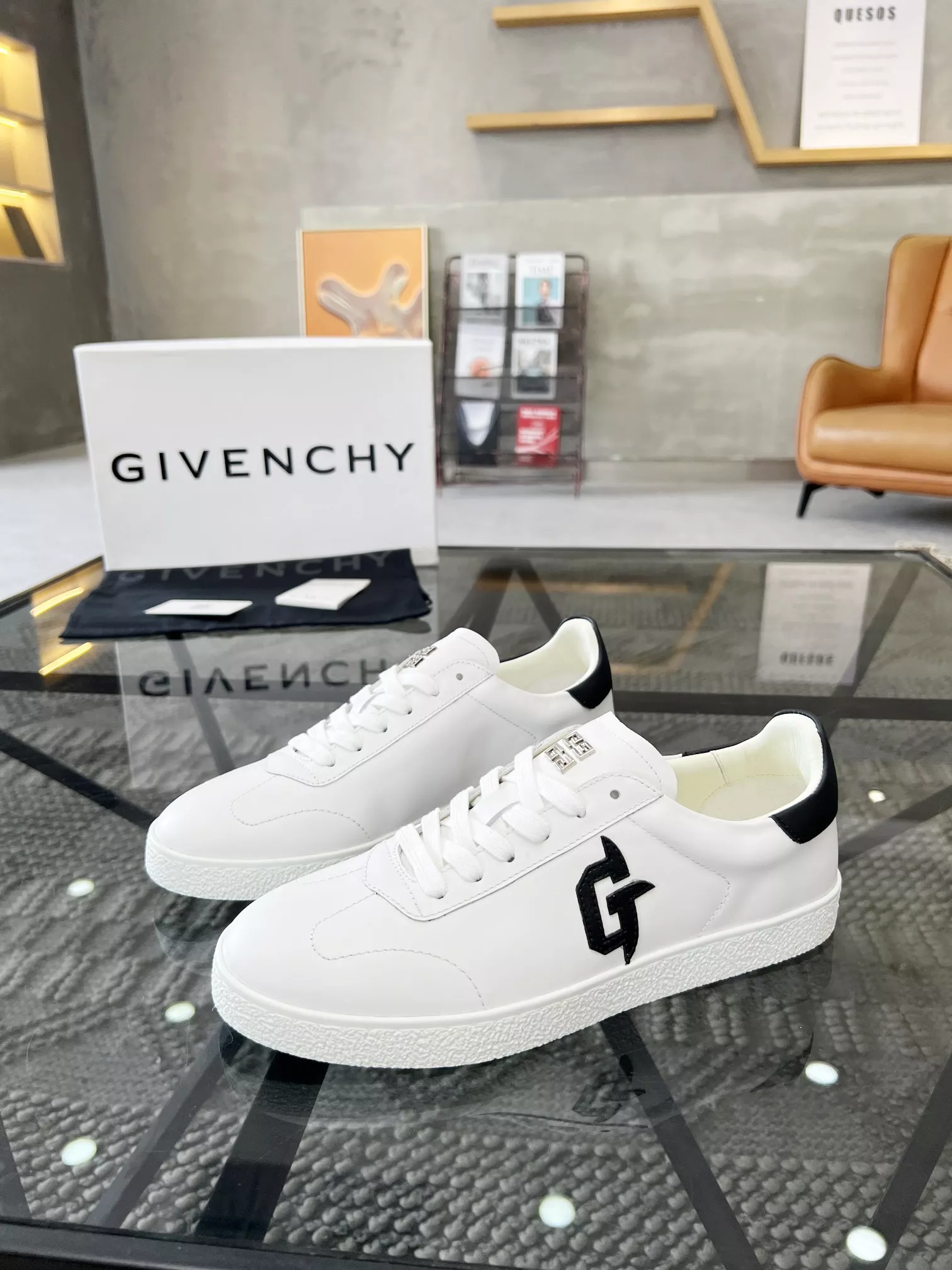 Givenchy Casual Shoes For Men Reliable 8258