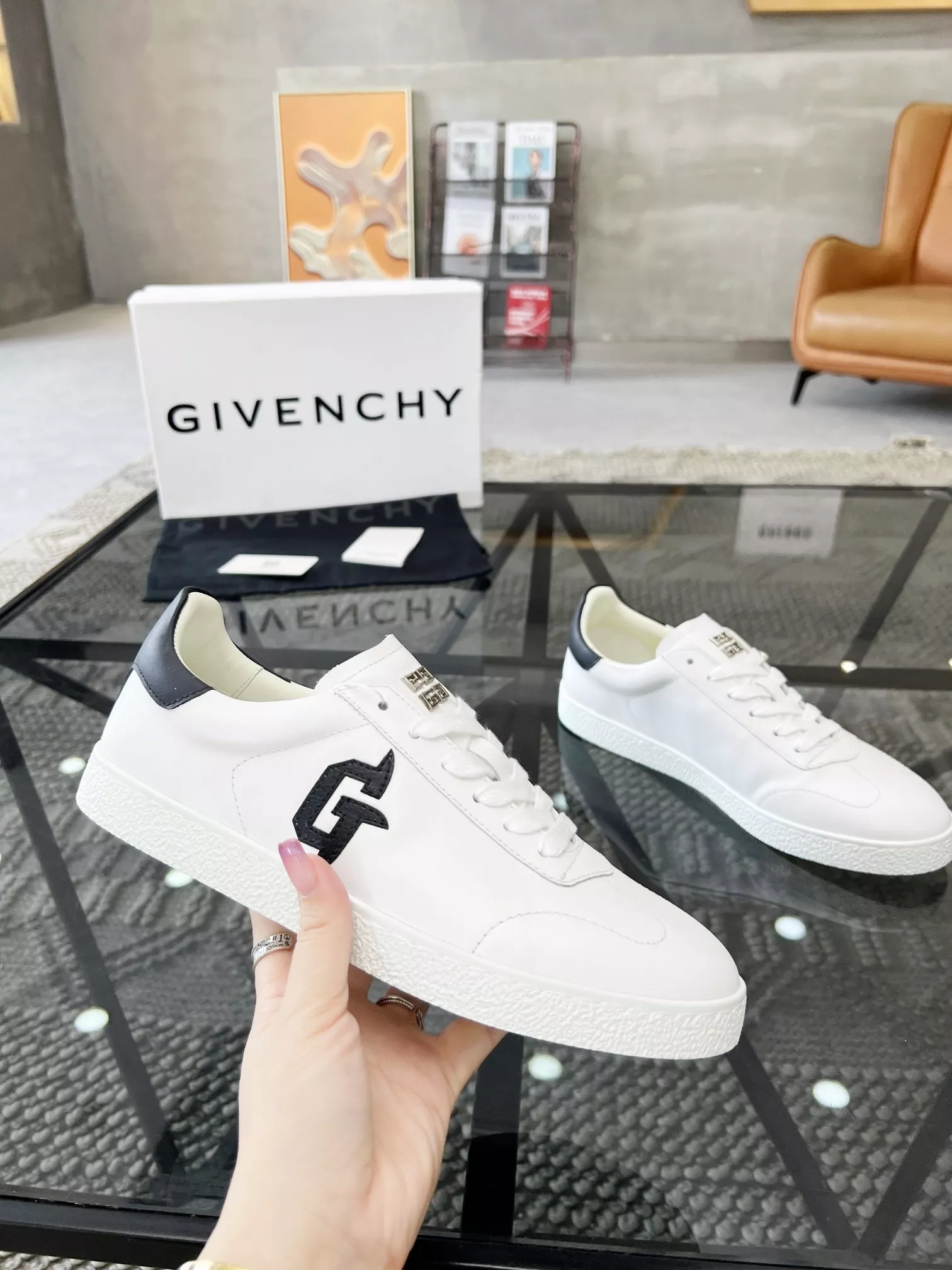 Givenchy Casual Shoes For Men Reliable 8258
